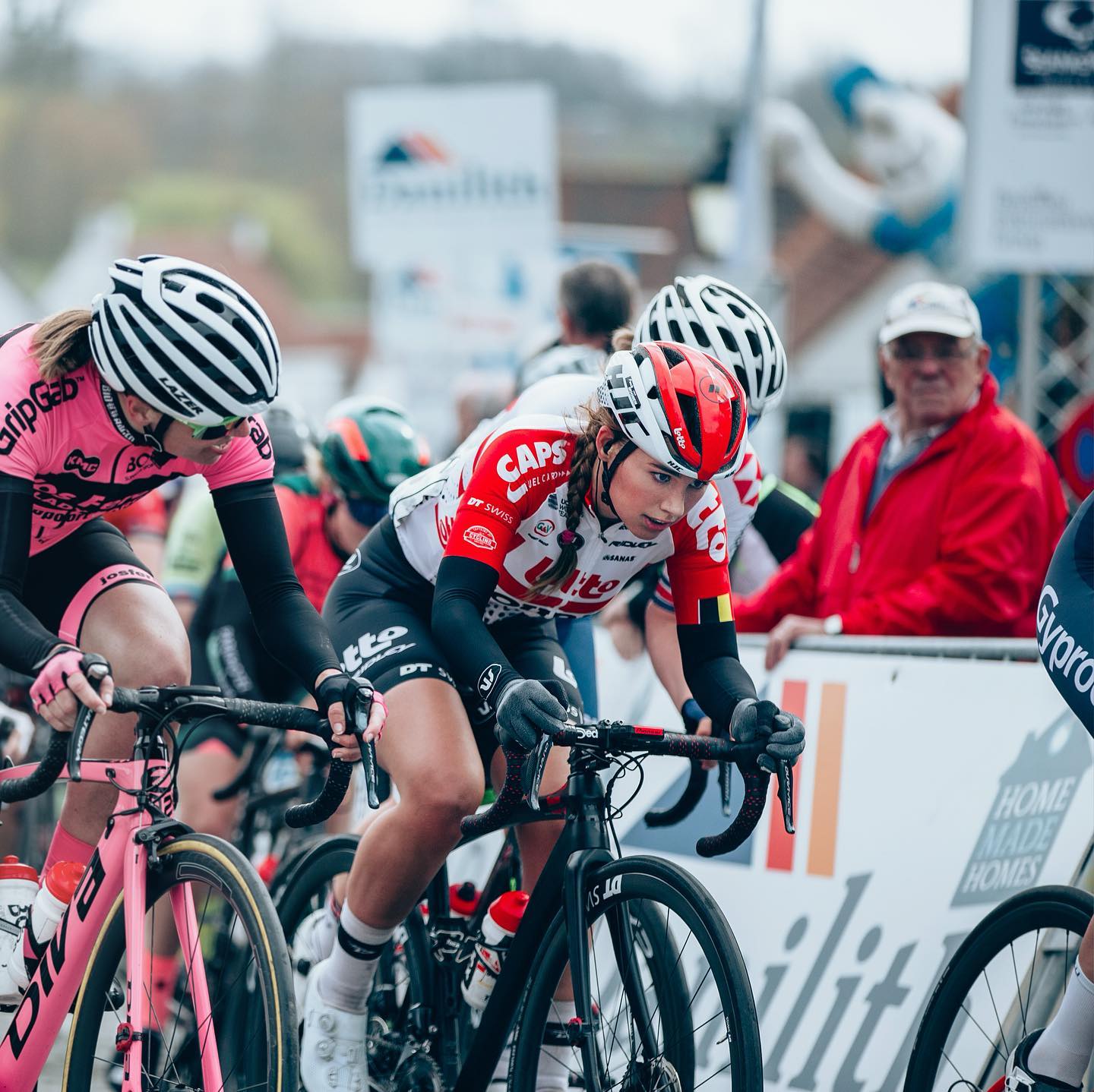 Puck Moonen - Throwback to one of the cold springclassics...