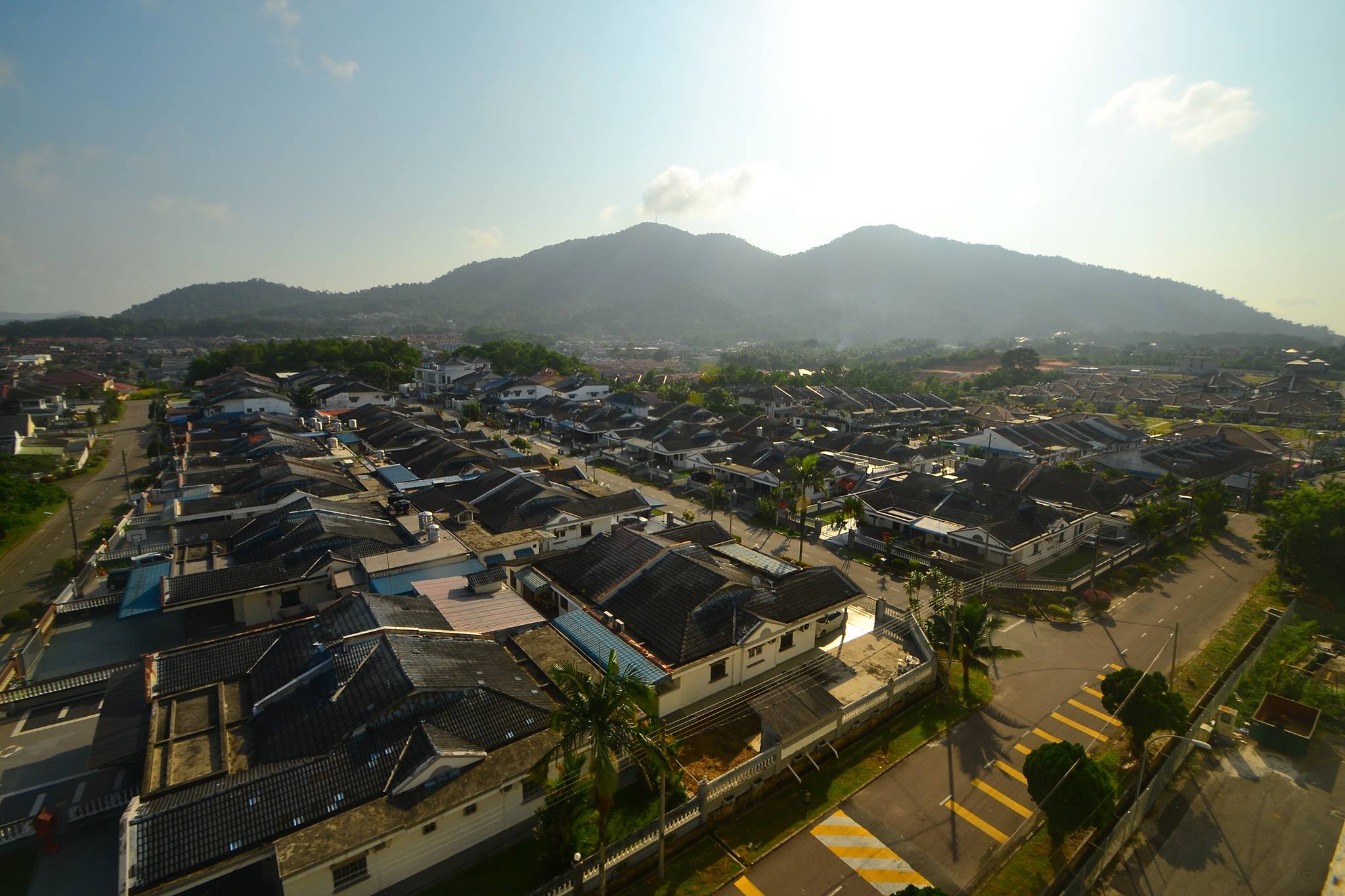 居銮 - 居銮 added a new photo.