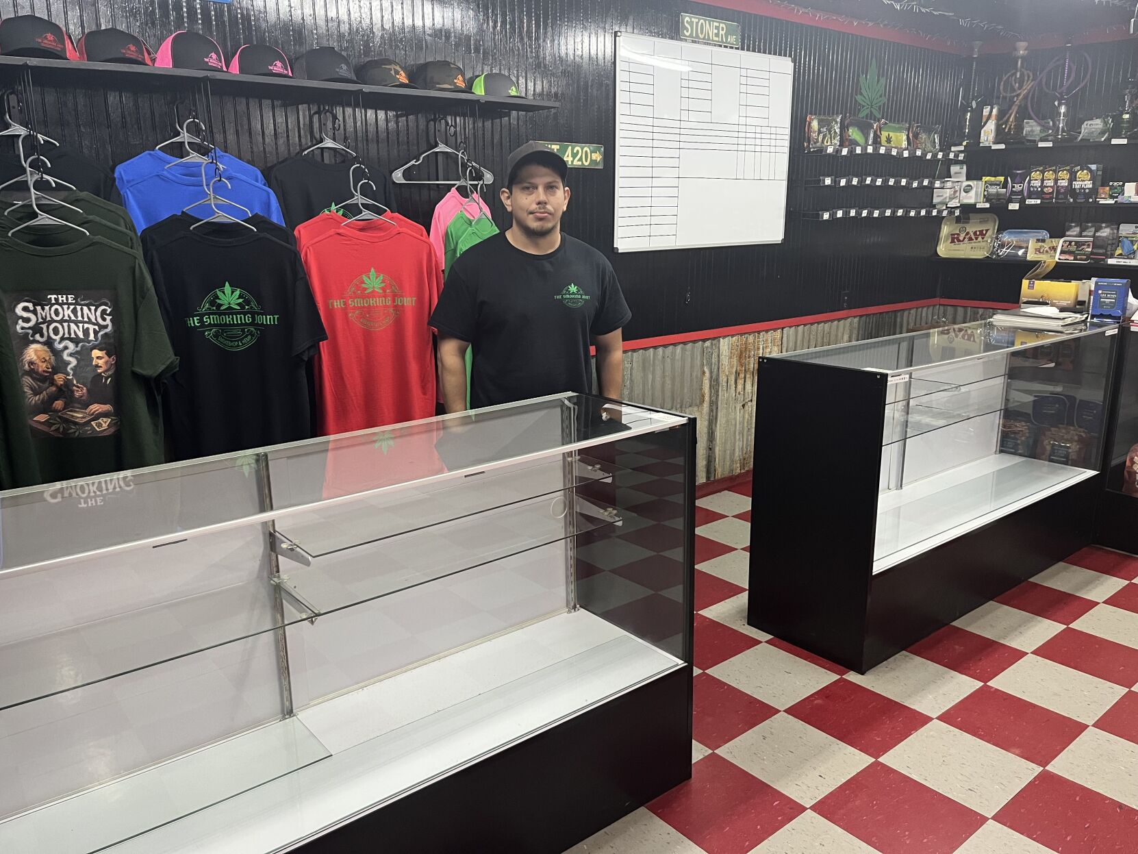 420 degrees smoke & vape shop ICYMI Am I buying a Elf Bar Flavour:Apple Peach