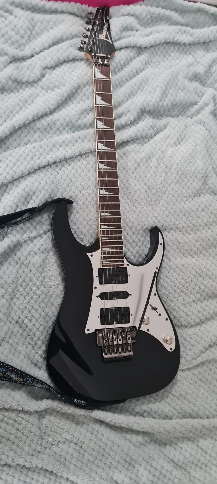 My trusty Ibanez RG350EX workhorse guitar