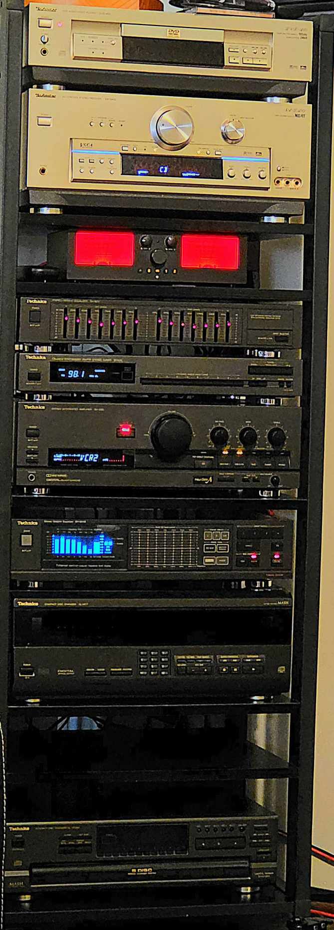 SANYO Presence 7 and 5