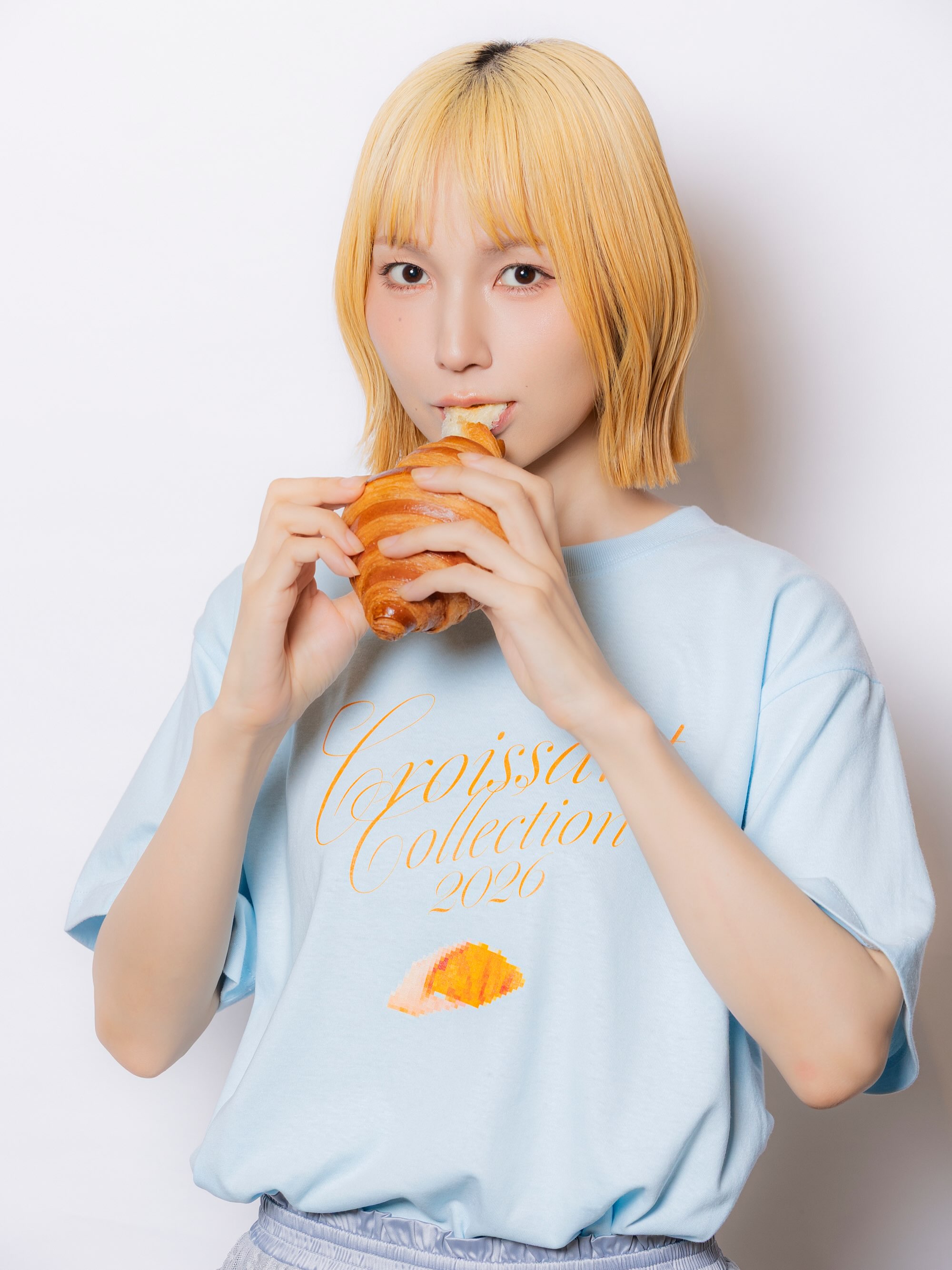MAMI Tシャツ2026 ¥4,000 SIZE：S/M/L/XL ※Mサイズ着用 designed by
