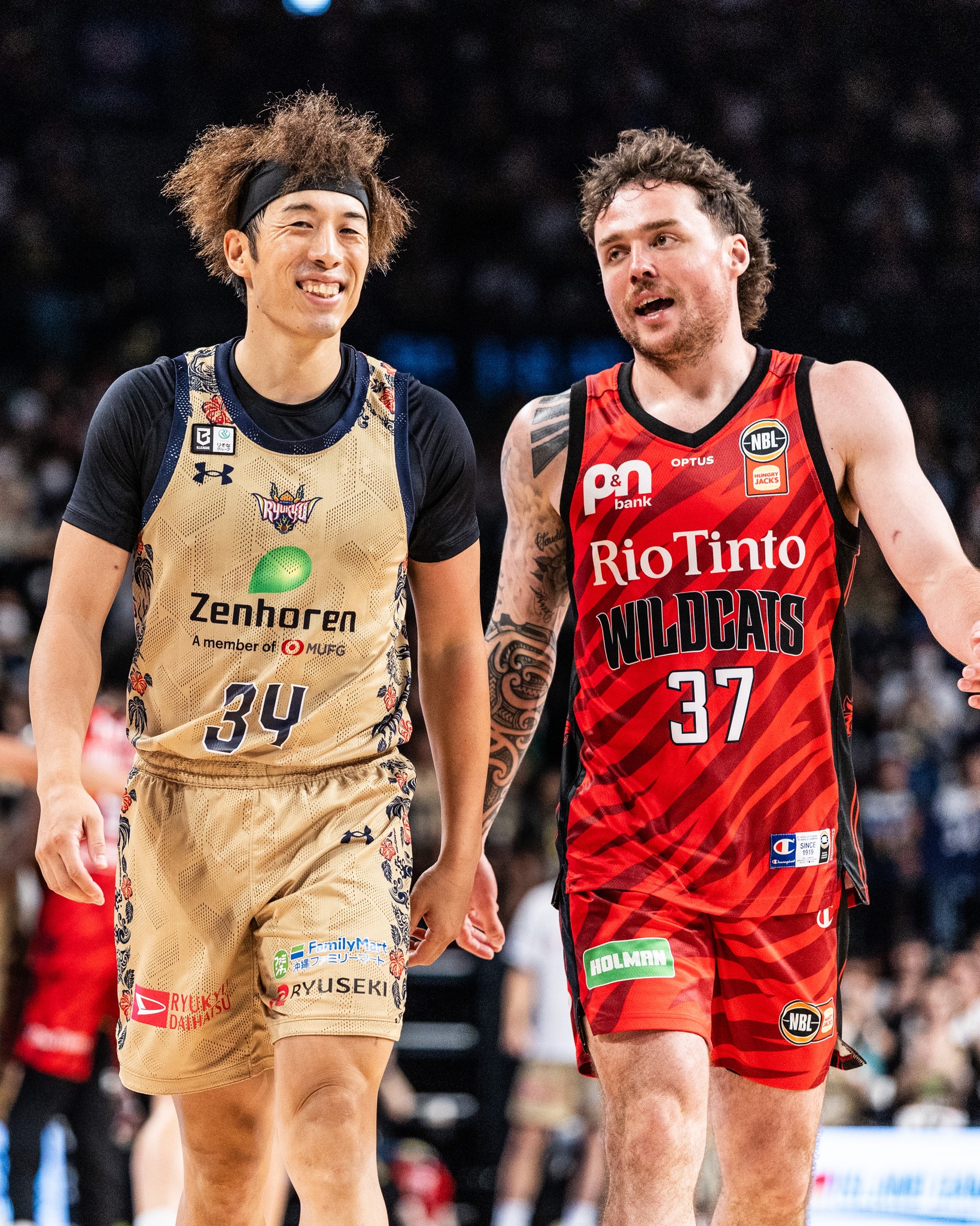 琉球ゴールデンキングス カシオ G-SHOCK×B.LEAGUE 限定コラボモデル