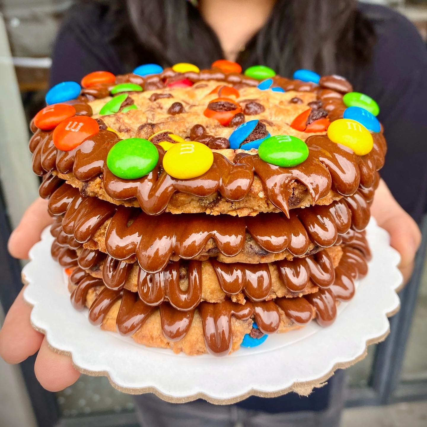 Cukeez - Nuestra Mini Tortita de M&Ms te está esperando en...