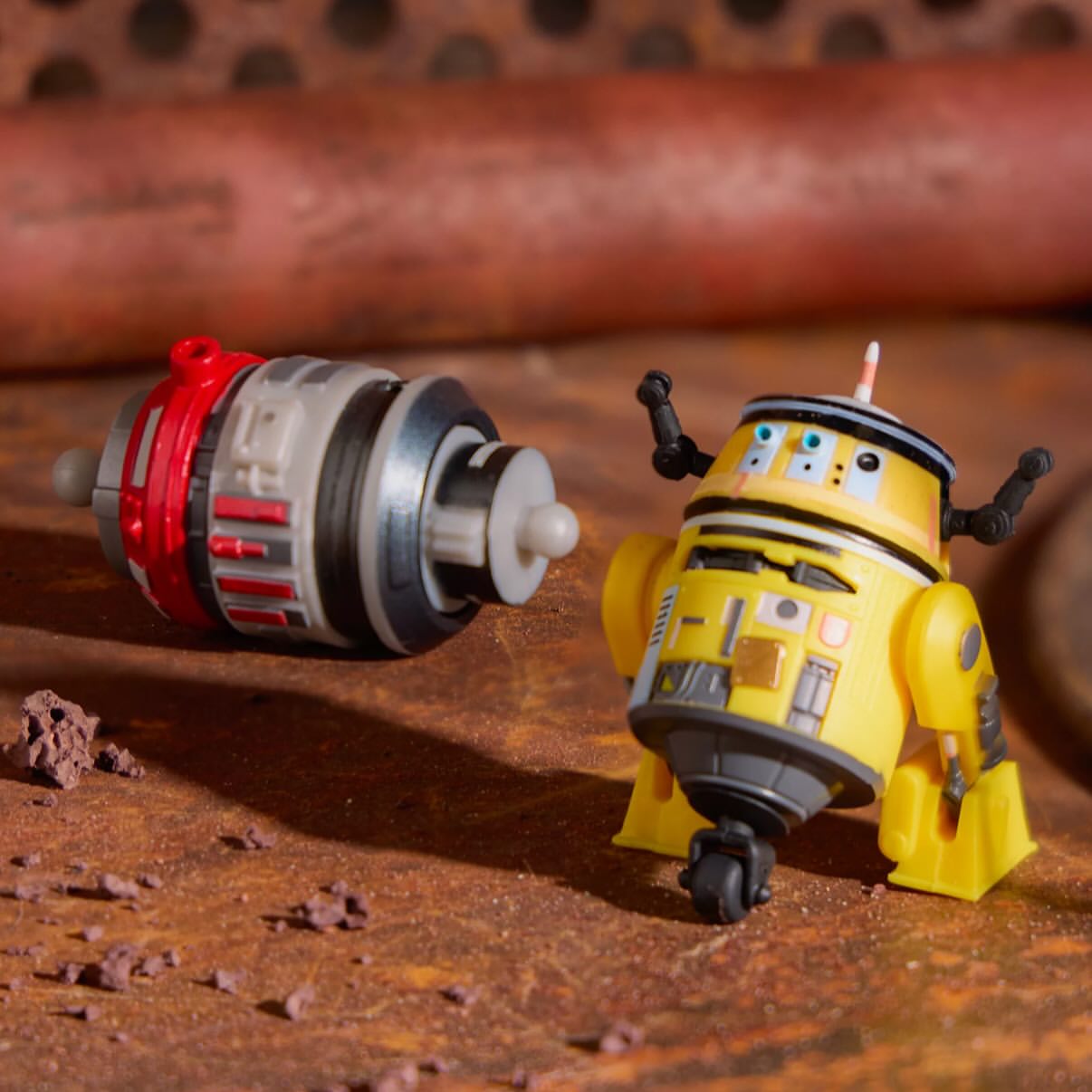 Disney Star Wars C1-10P ''Chopper'' Droid Factory Figure – Build-A