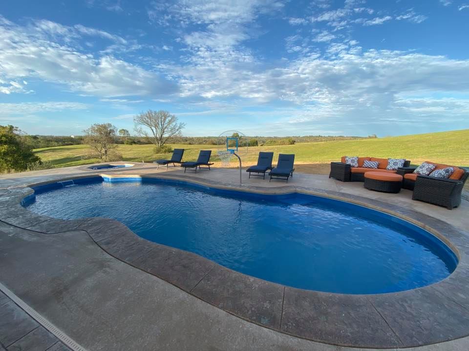 Sunshine Pools and Spas - Home | Facebook