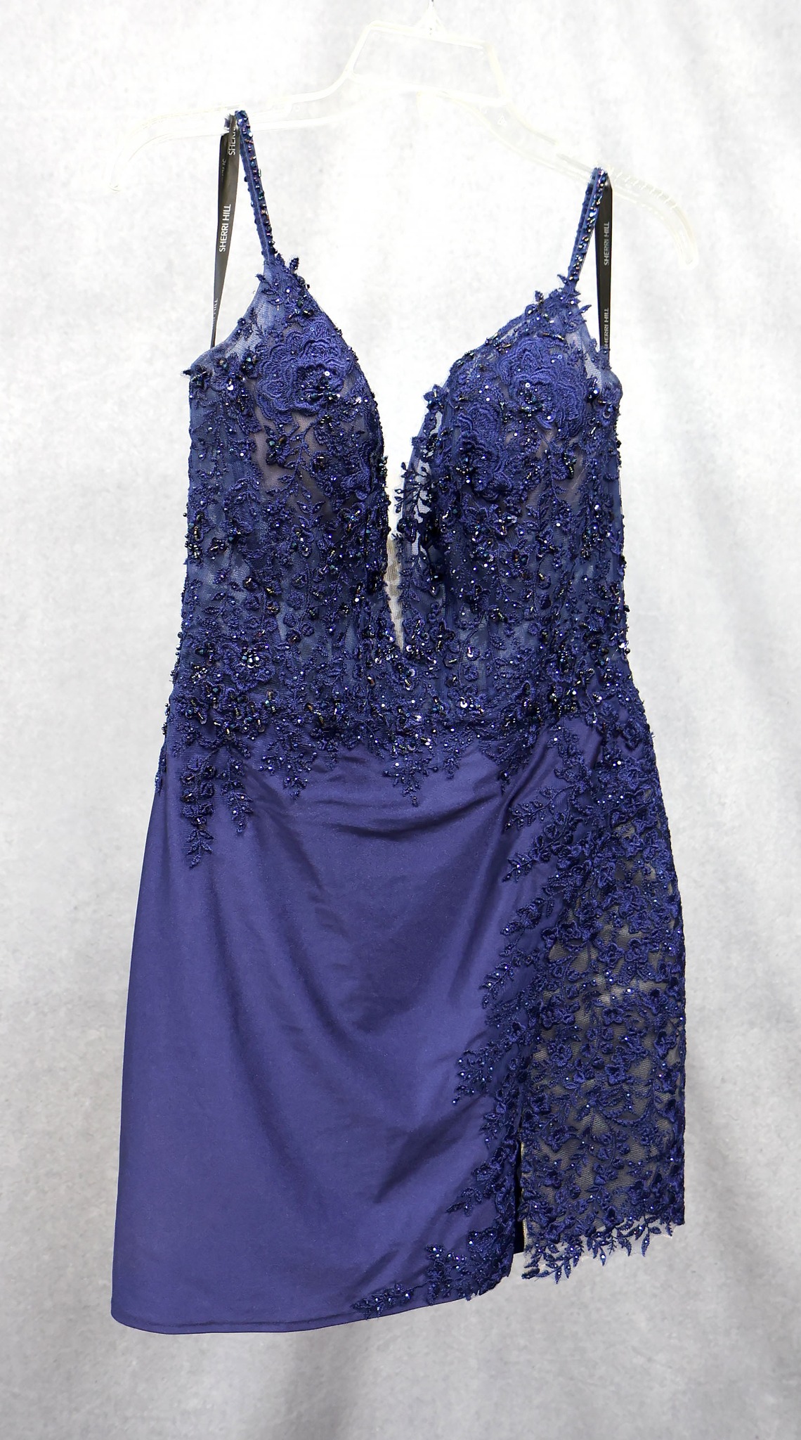 used homecoming dresses We have a large collection of gently that are available for FREE to students. So whether you are an environmentalist looking to reuse instead of buying new, or just x-colourCode:BITTER CHO