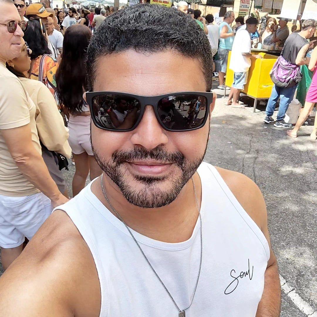 Você só pode escolher uma equipe para sua aventura em Unova.👇 | Facebook