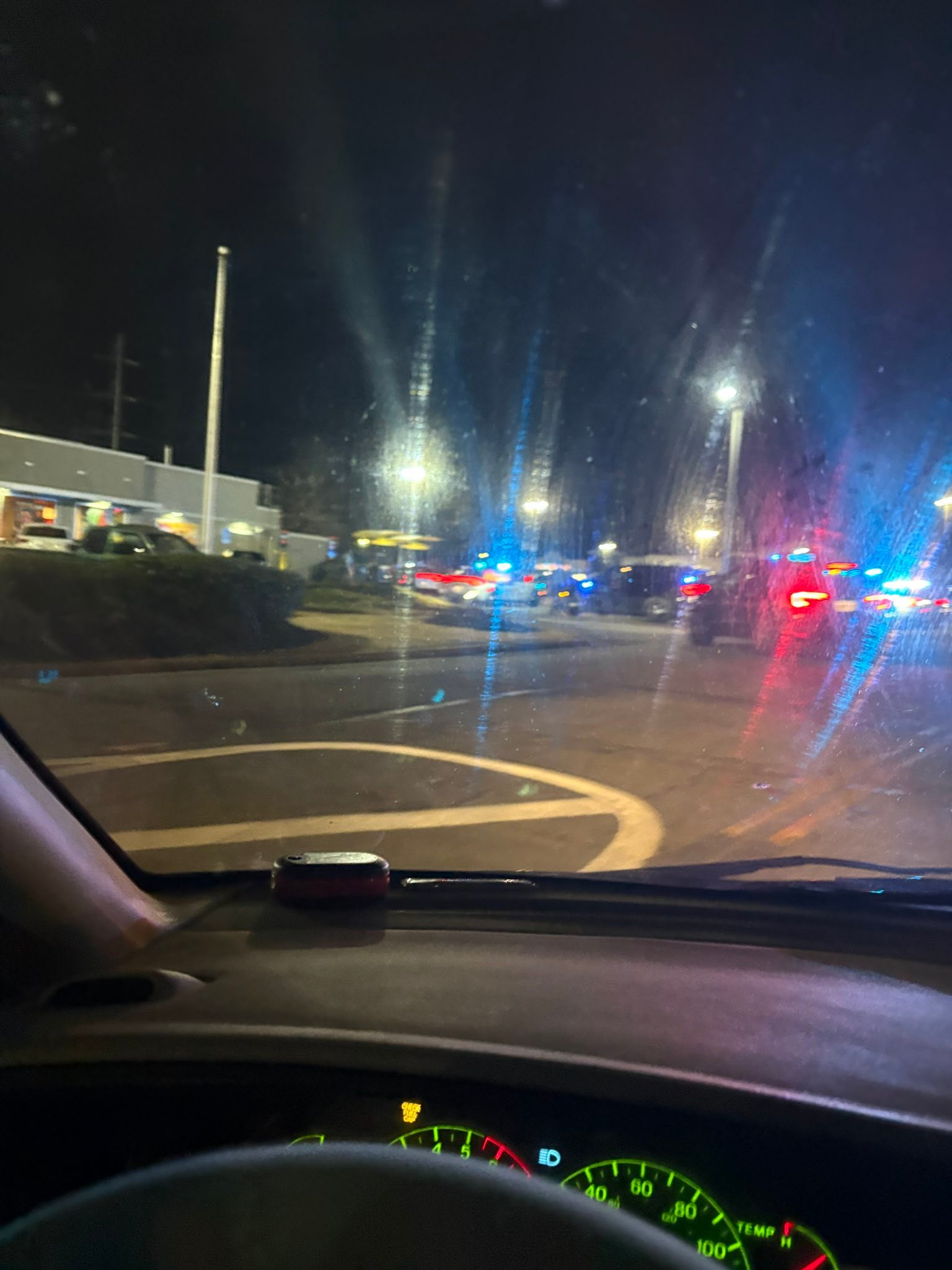 Tobacco Rd McDonald's right now!! ED 40 60 80 1 EMP 100