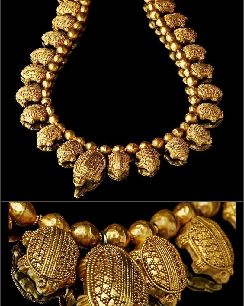 Gold Headpiece adorned with Deer. 4th century BC. #Colchis