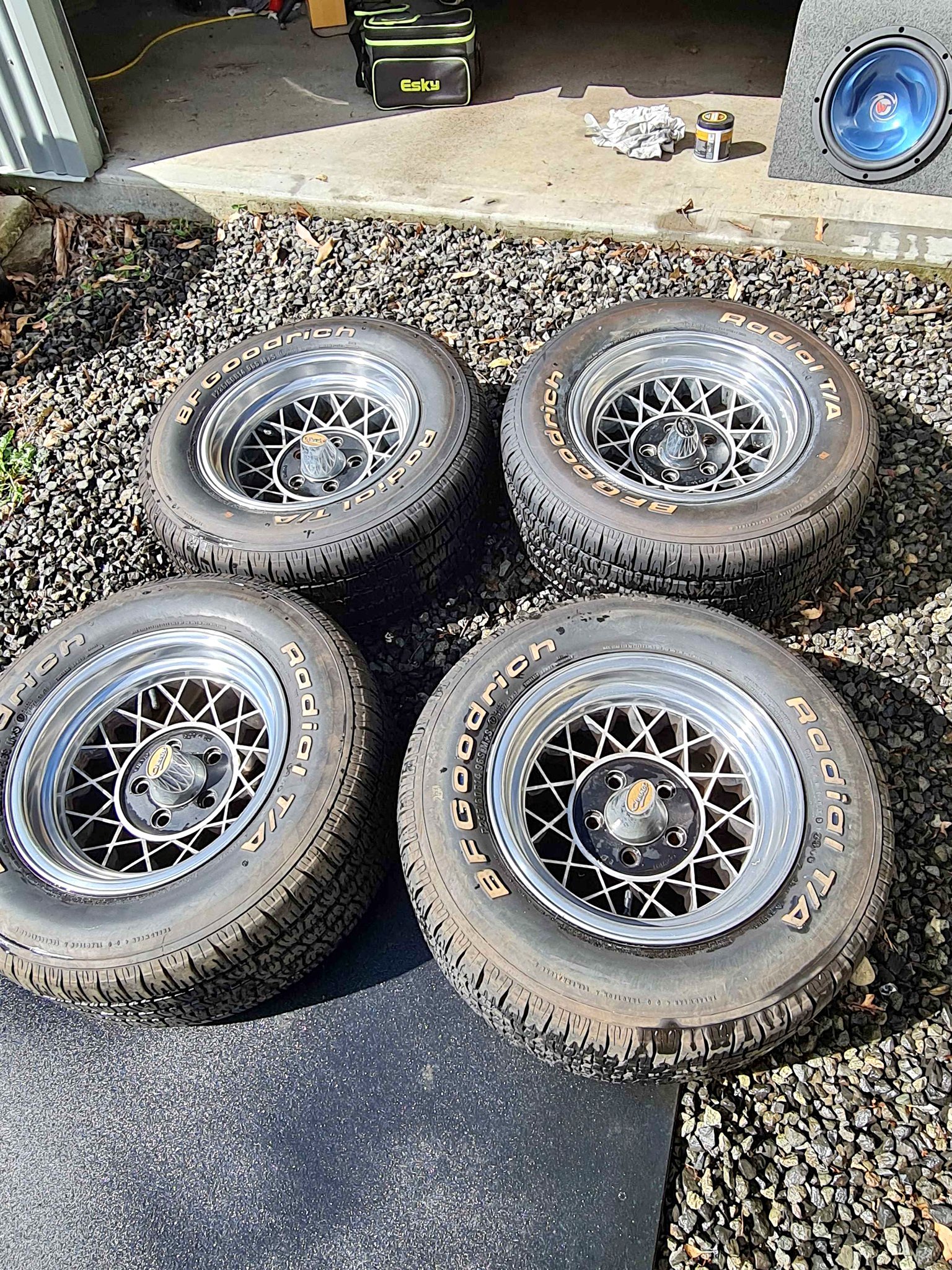 Ford hotwires 14x8 Chevoit - Car Wheels, Tires & Parts - Watanobbi ...