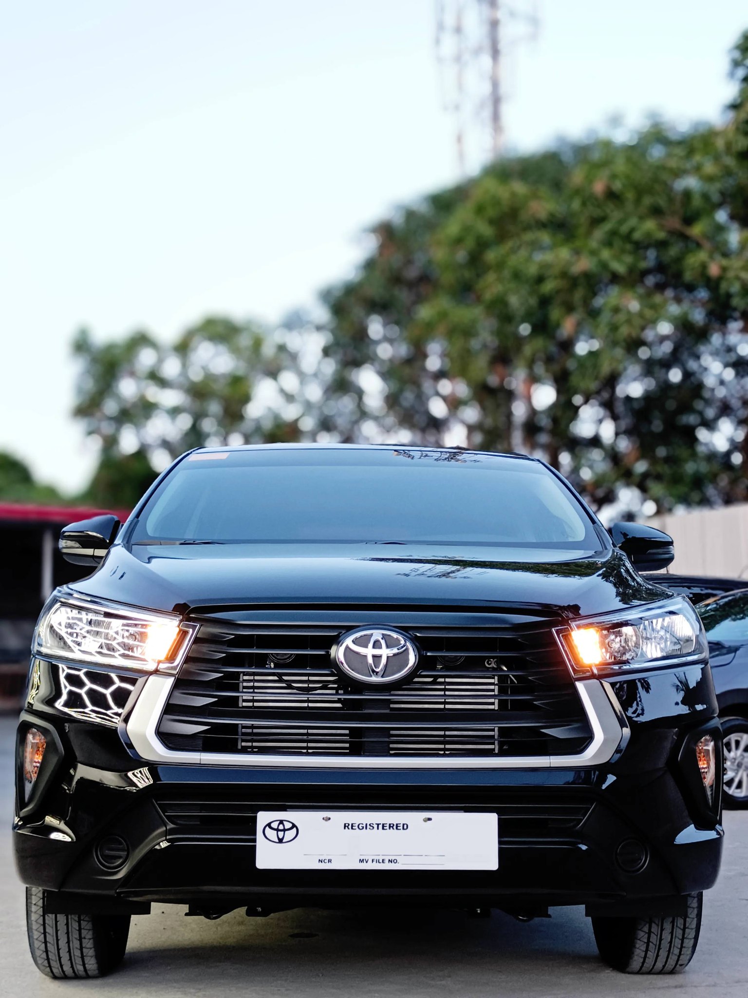 ON HAND!!! 2026 TOYOTA Innova XE DSL AT Black 1st due: March 24