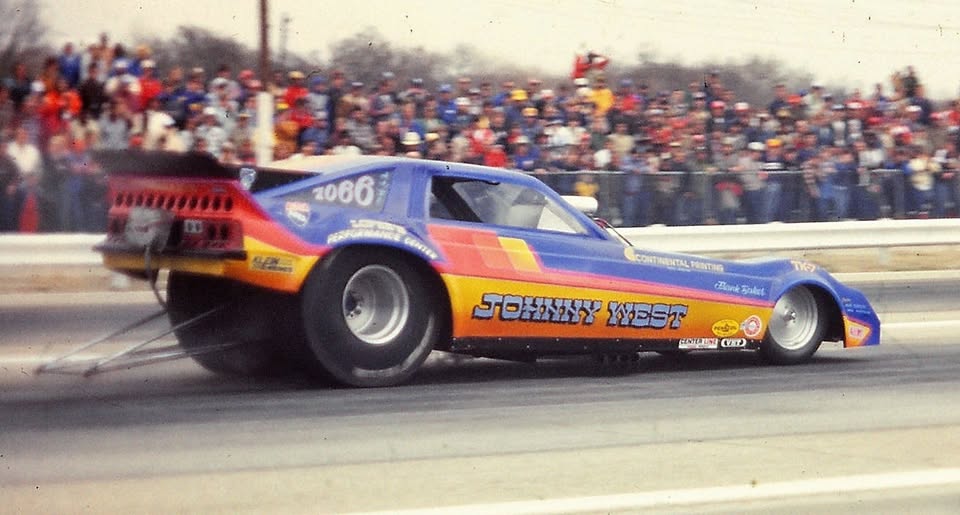 Blast from the Past Drag Racing | Johnny West charges down the Green ...