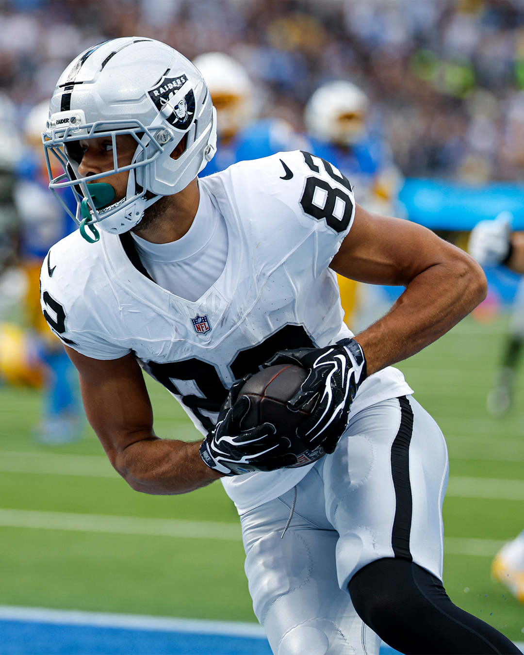 Las - Eleven players have worn jersey No. 37 in Raiders history
