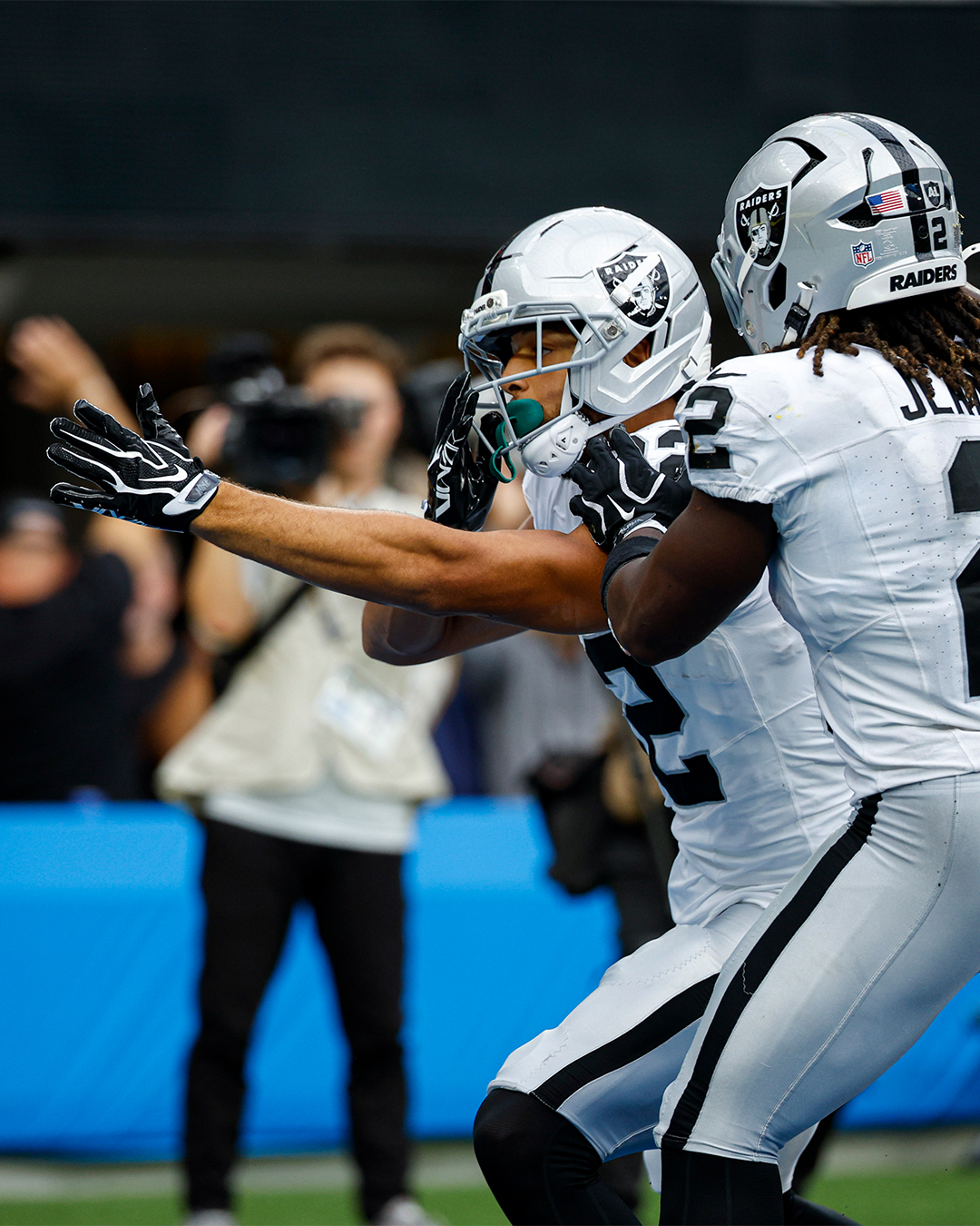 Las - Eleven players have worn jersey No. 37 in Raiders history