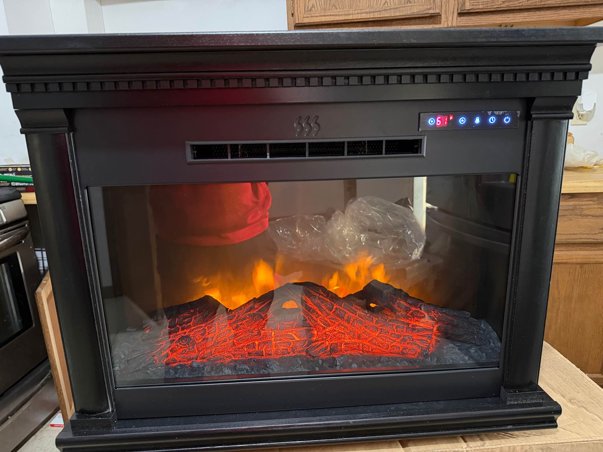 Brand New Electric Fireplace – Roll N Glow EV3 – Never Used - Space