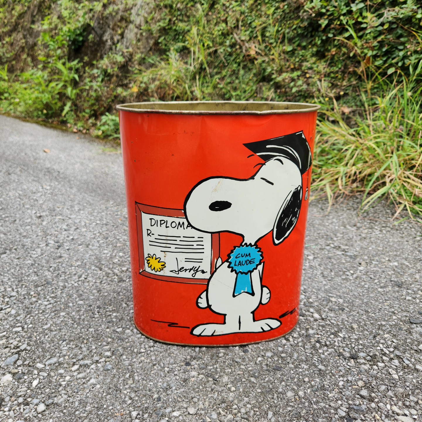 こんにちは👋😃シカゴアンティークスです 1969年 スヌーピーのTrashcan