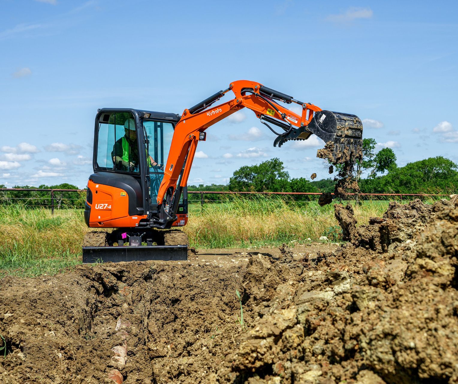 Kubota Z400 series mower models with customizable options