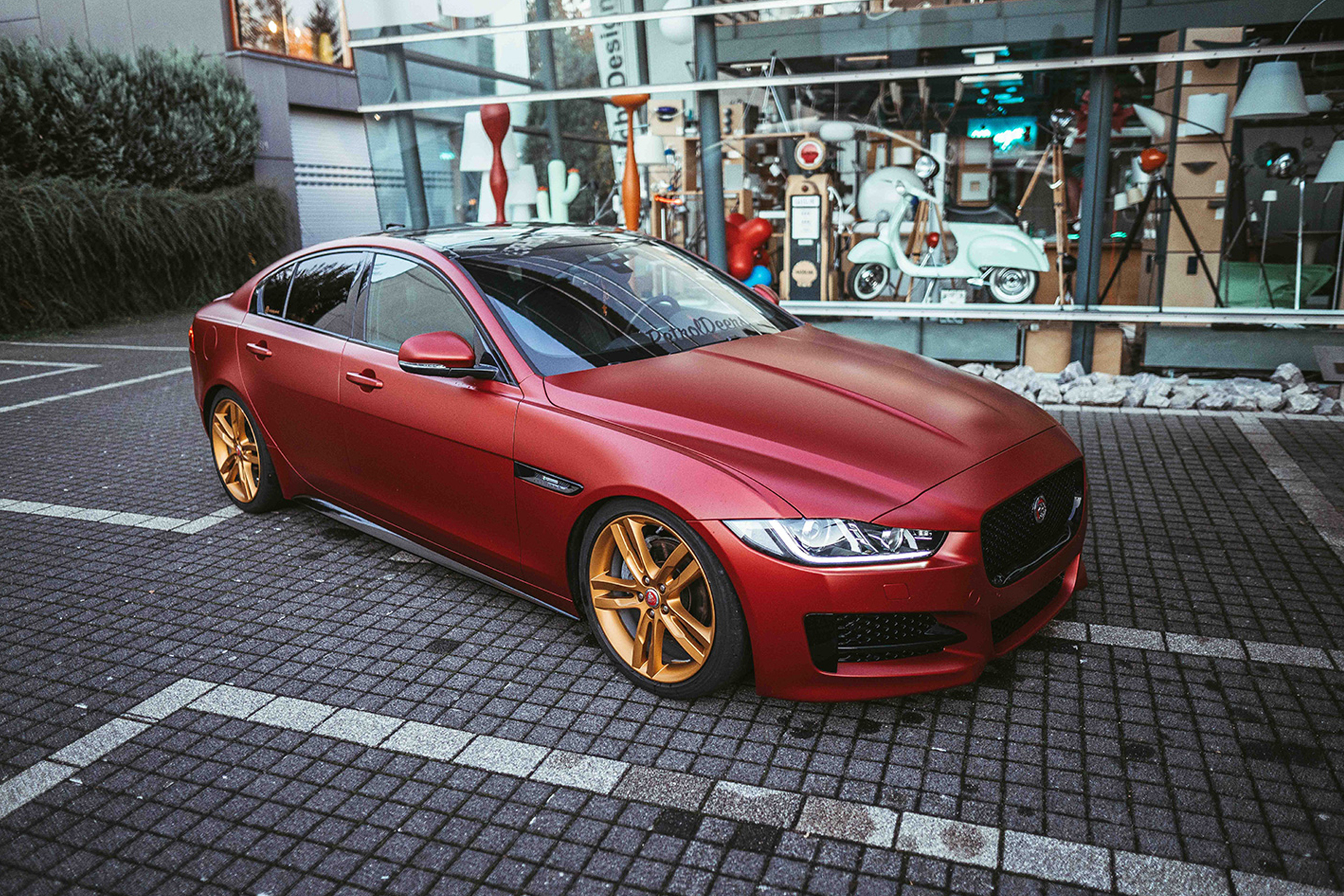 Cardip Thailand - Jaguar XE (Original Red) ทำทุกชิ้นแบบ...