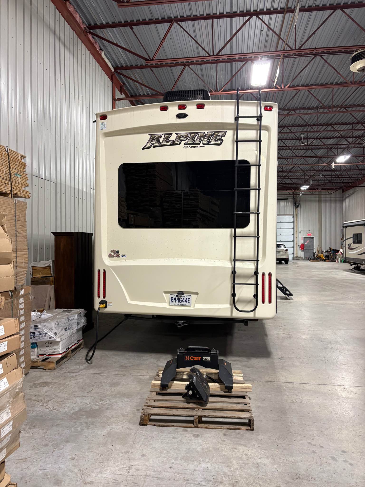 Fifth wheel Alpine 2018 model 3501 RL - RVs & Campers | Facebook ...