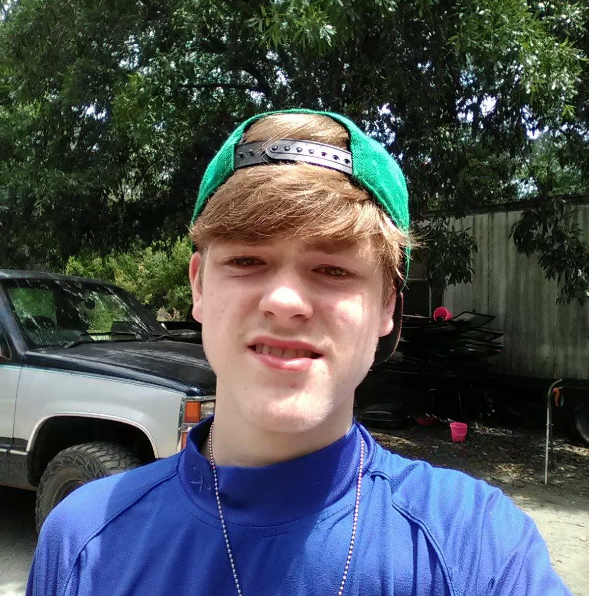 Austin Wells (@austin.wells.96343) • Facebook, Connect with friends