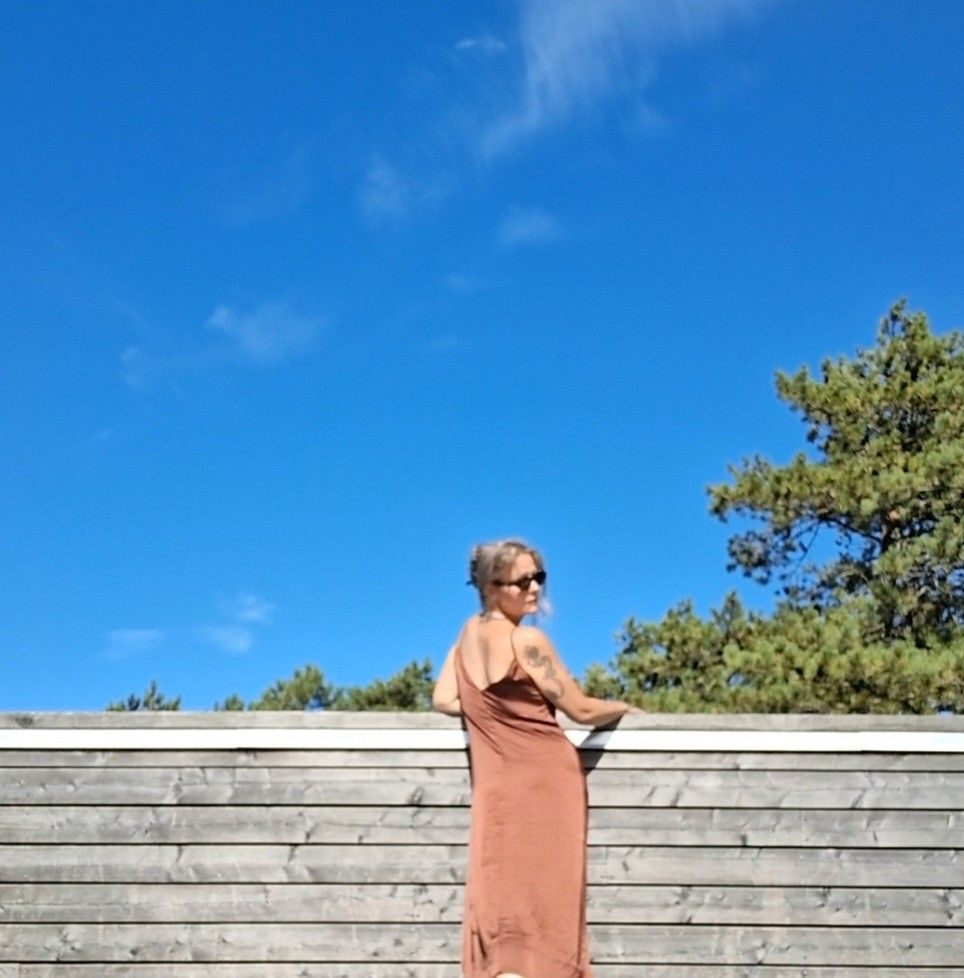 Freja Niemann Lundrup - Grønlandsk marmor Sten Krop #ingenarmeingenkage ...