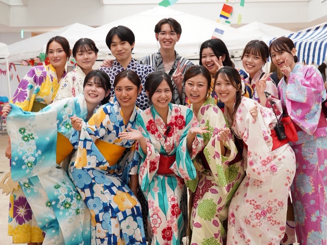 チアリーディング部が関東選手権大会に出場!】 桜美林大学チア