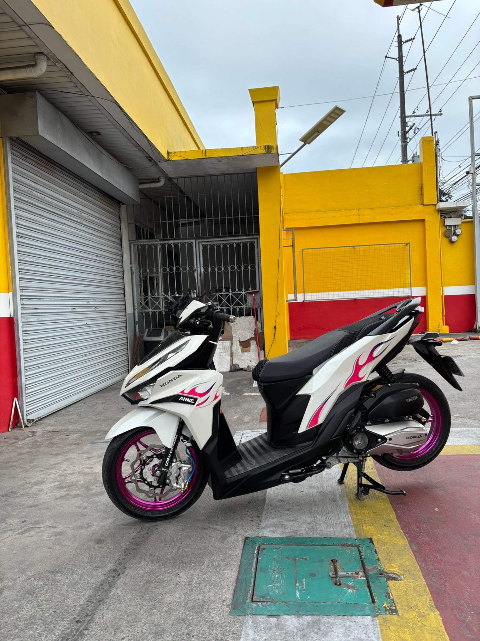 🛑. Honda pcx 125.160 🛑. Honda ADV. Tyres 130-70-13 🛑. Yahama
