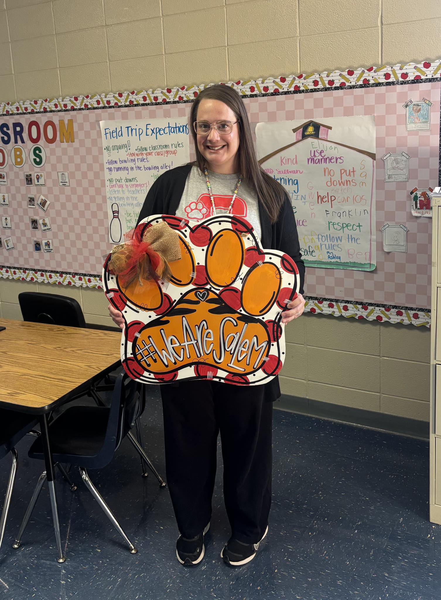 Congratulations to Mrs. Sullivan for... - Salem Elementary | Facebook
