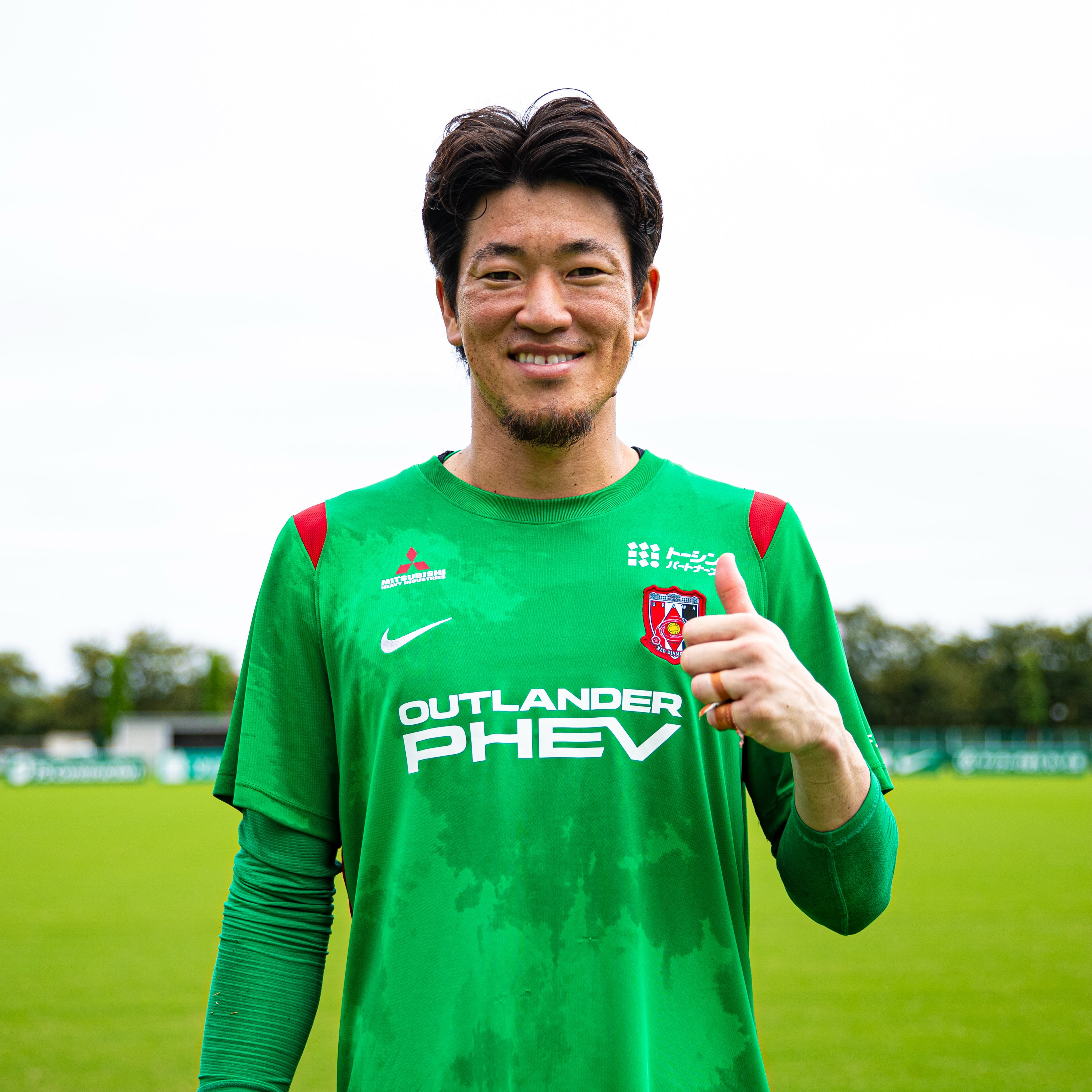 元浦和レッズ 現町田ゼルビア 松尾祐介選手 ユニフォーム➕小物類 松尾佑介選手 FC町田ゼルビアへ完全移籍のお知らせ] このたび、松尾
