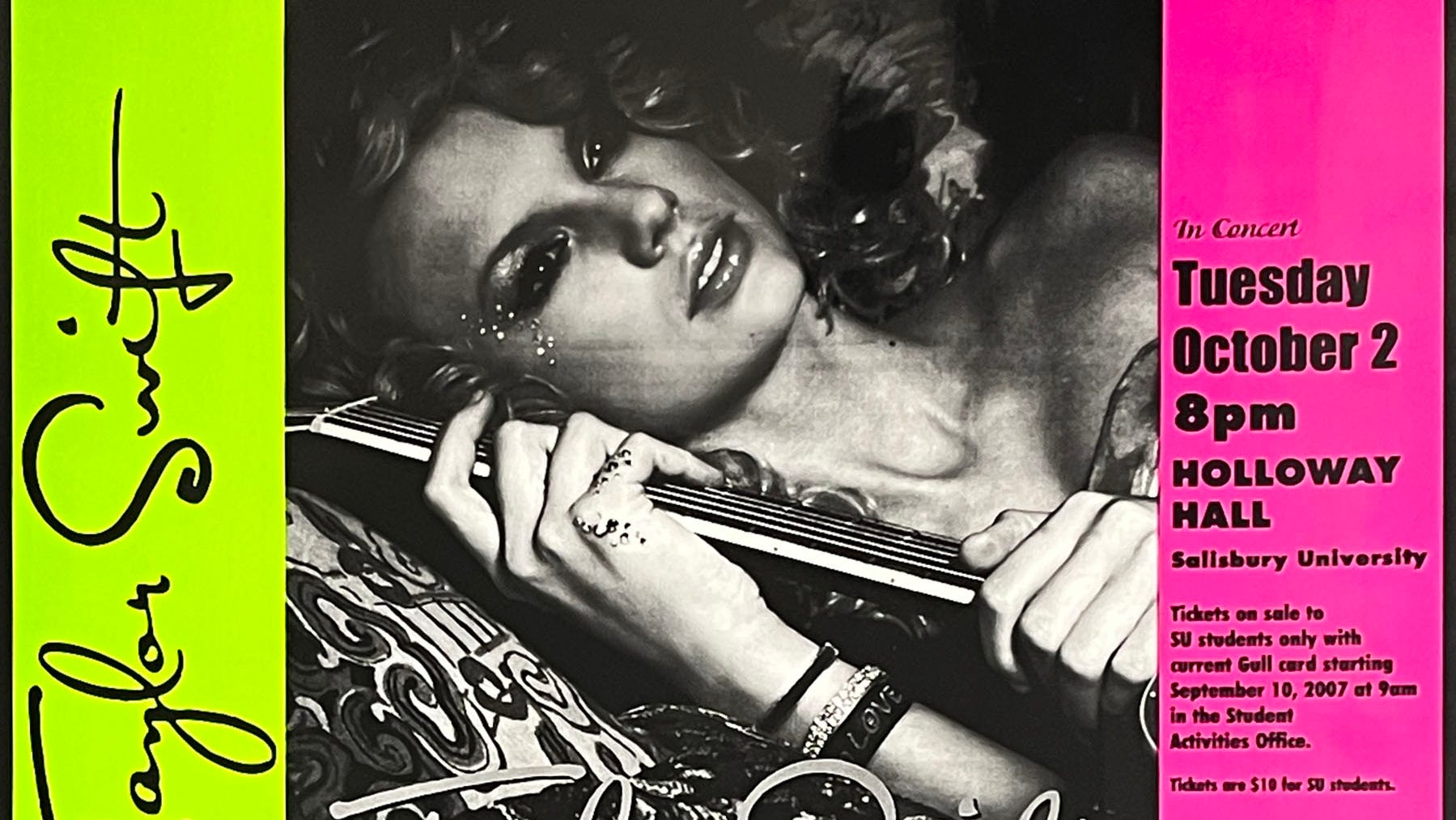 Rare Taylor Swift photos from 2007
