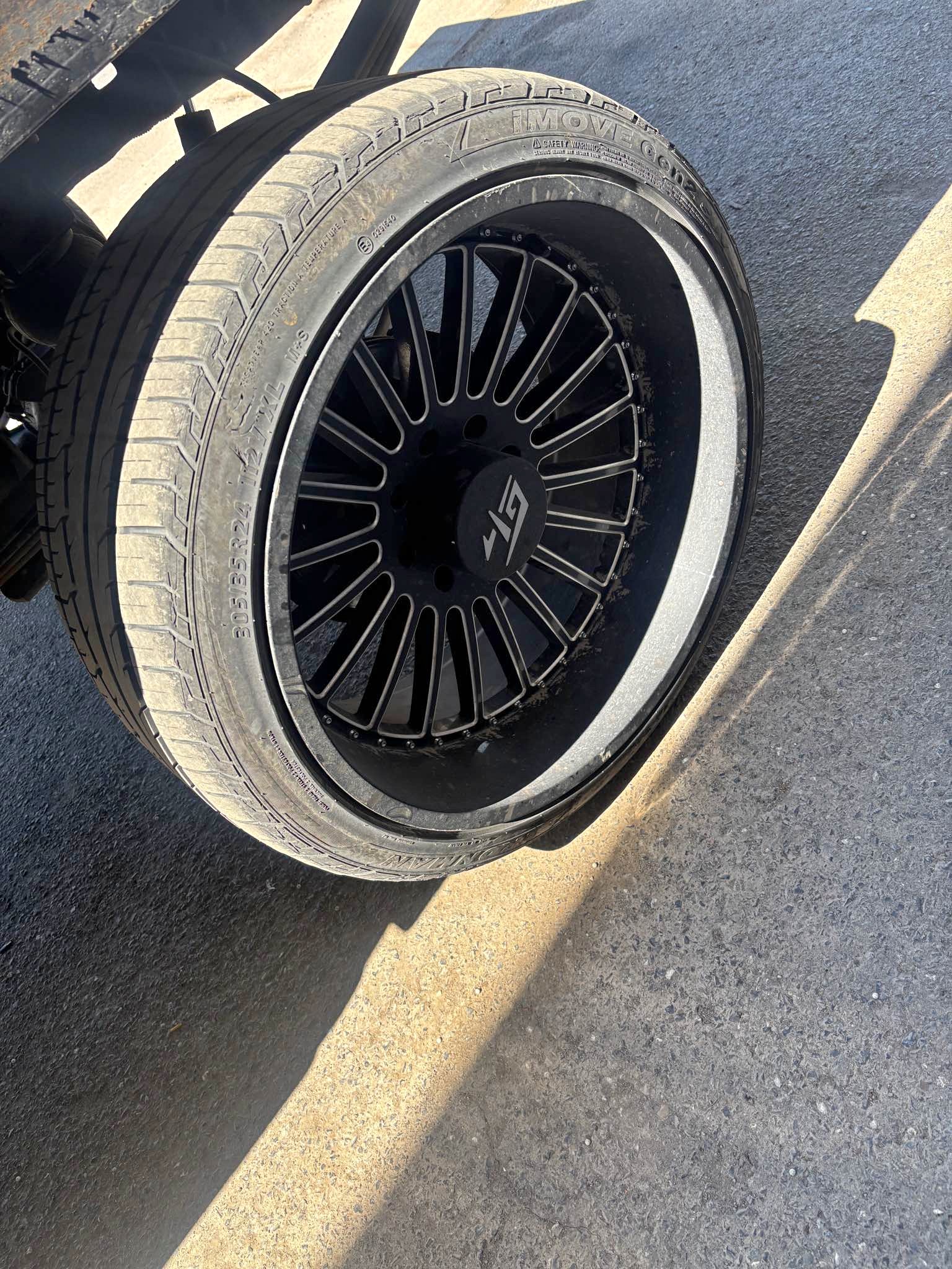 Ford Mags gt strike - Car Wheels, Tires & Parts - Montreal, Quebec ...