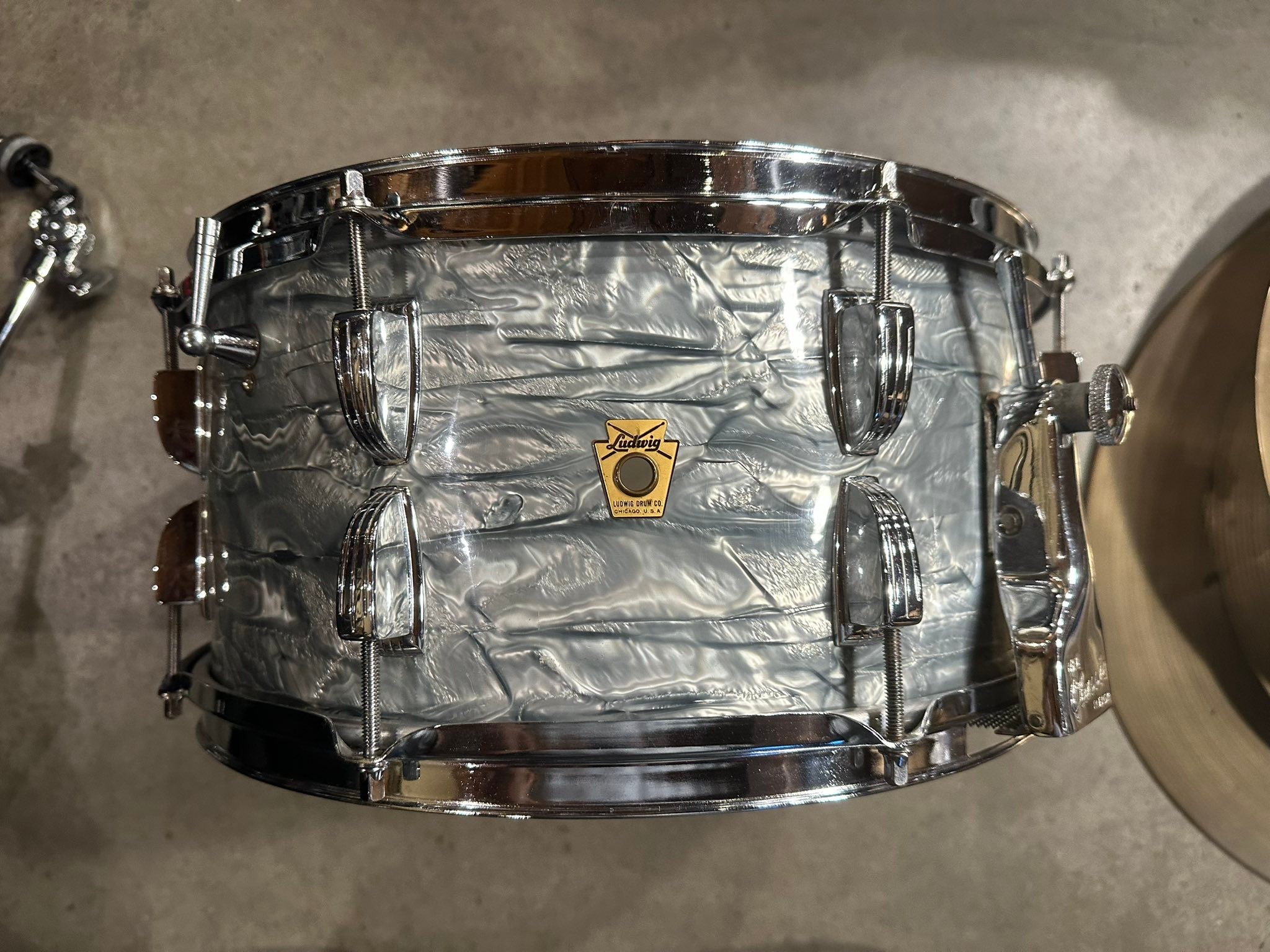 1963 Ludwig Symphonic snare drum in Sky Blue Pearl