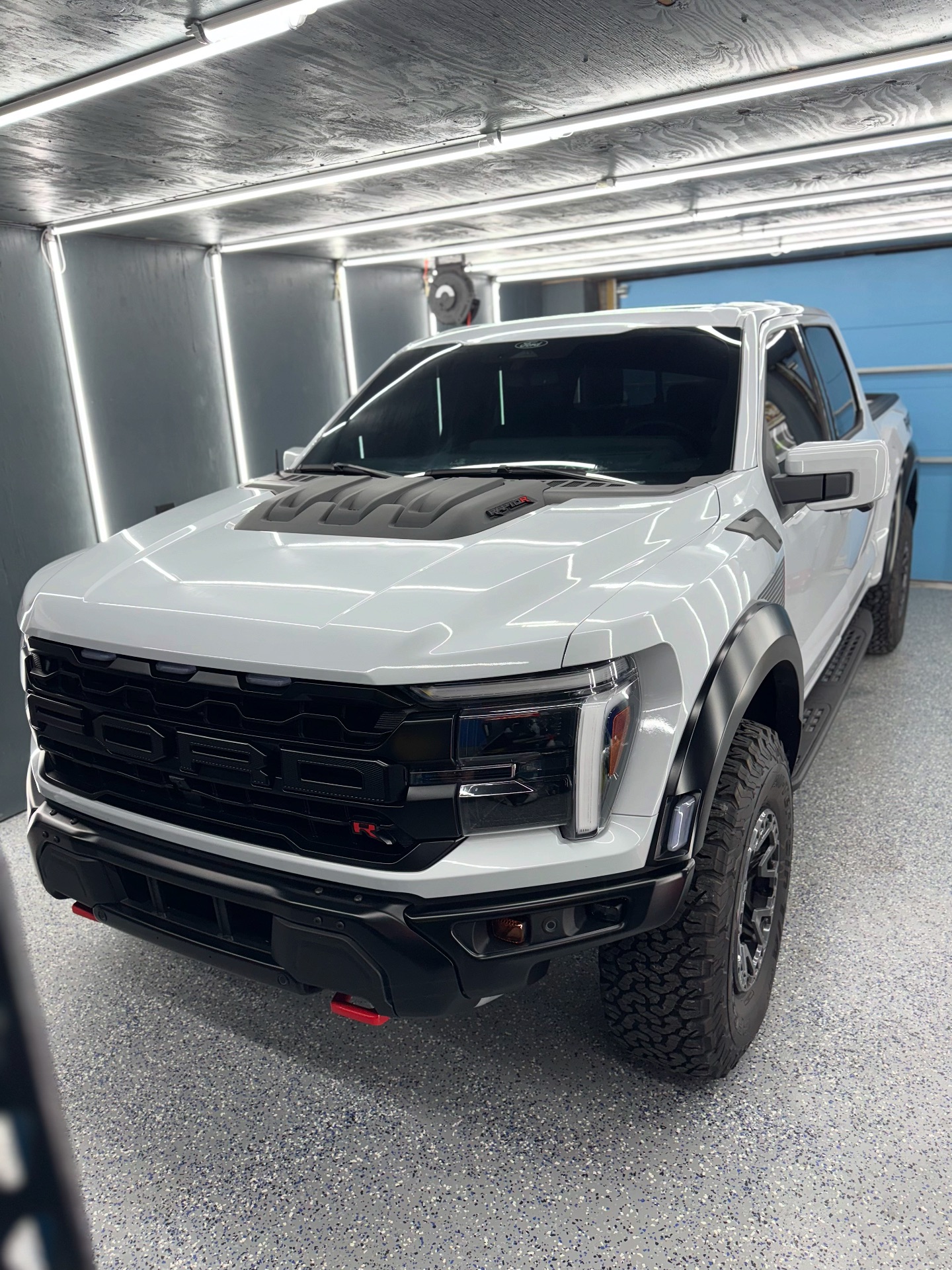 🚀 2025 Ford Raptor R — Blacked Out &... - Tiptop Detail Shop | Facebook