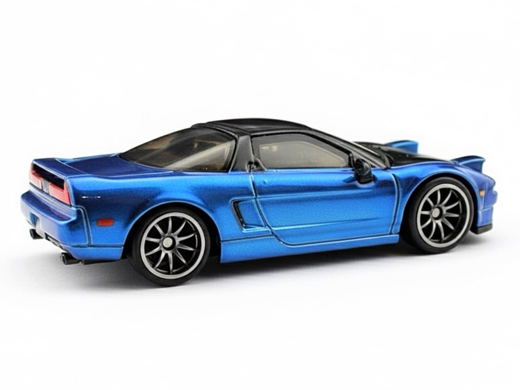 COLLECTORS….. COMING SOON 🚨 HOT WHEELS RLC '94 HONDA NSX This one