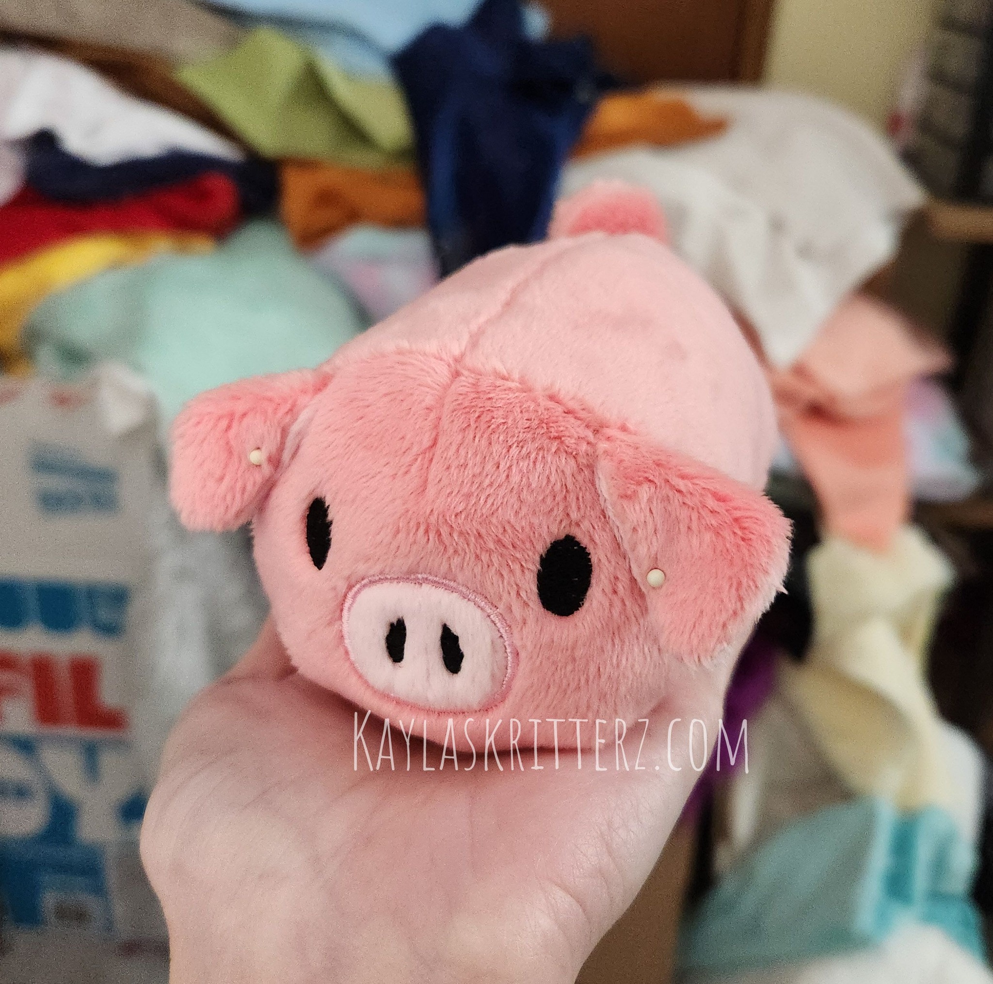 Ive gotten a few piggie loaf faces embroidered and ready for