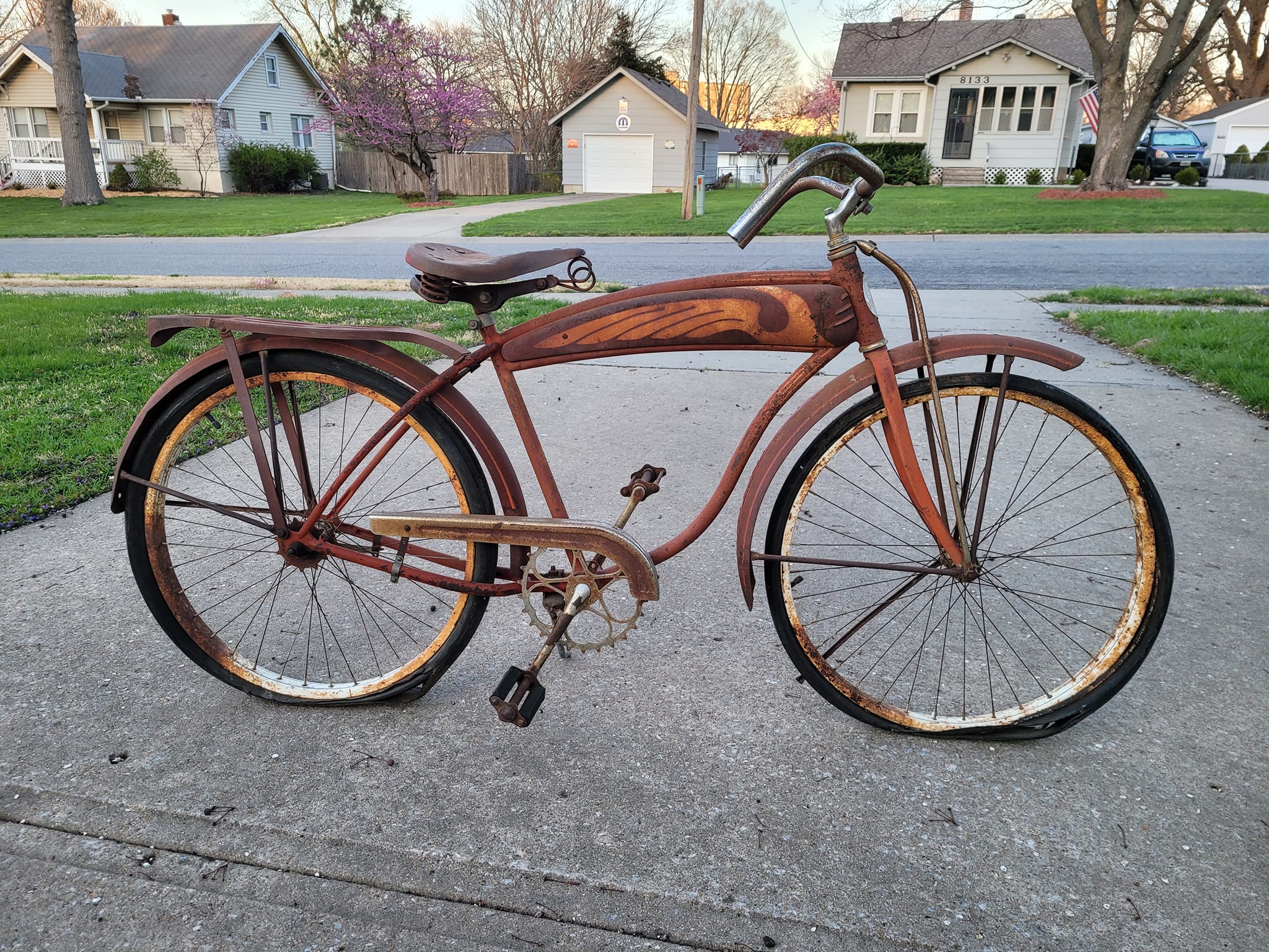 Another stylish old STRUNK SpeeDemon from the 50s. Pic from