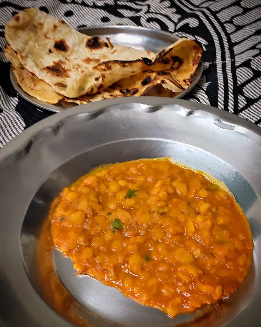 Foodizzm Bites - Dal Fry and Tandoori Roti #dinner... | Facebook