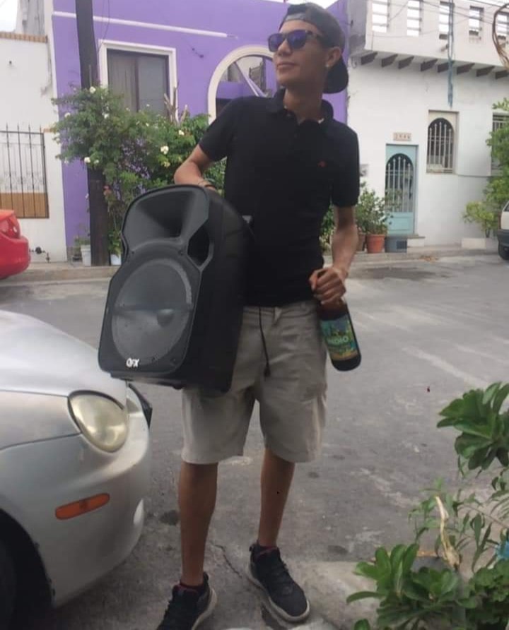 World Trapping - -Al rato es la fiesta we, trae vicio Yo... | Facebook