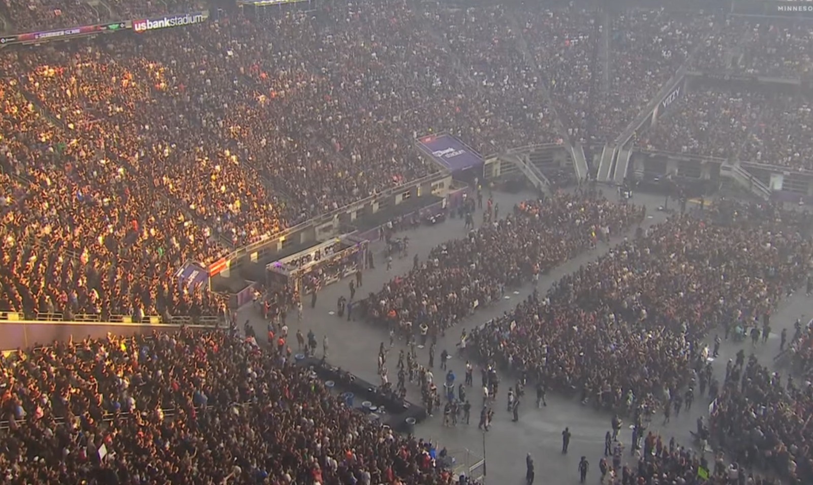 邦楽 Strong Crowd Fight for tomorrow e.p. FIGHT BREAKS OUT INTO THE CROWD!!!!!!!! WTTTTTTFFFF!!!!!!! Full