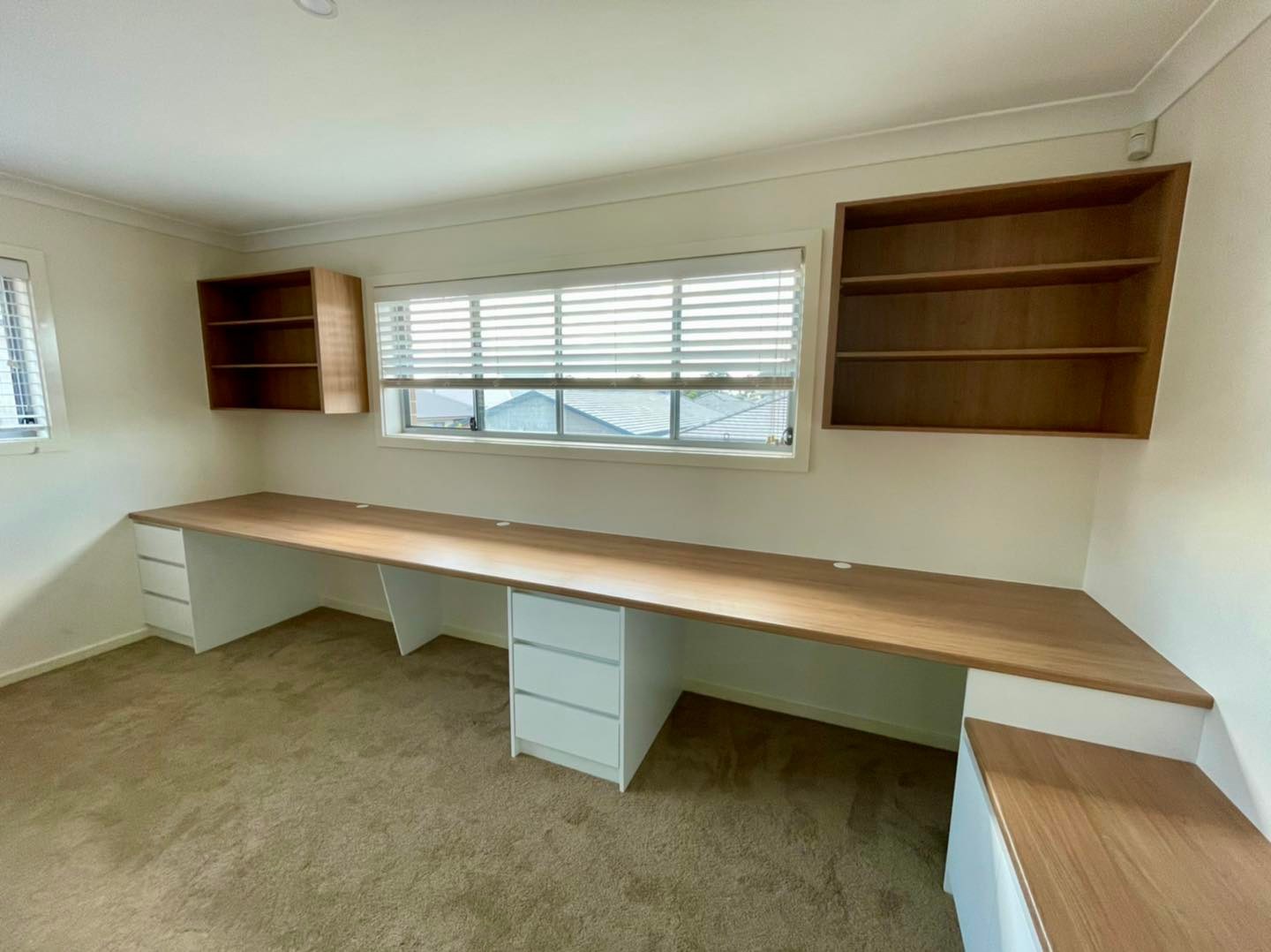 Custom made matching desk, shelving... - Masterfix Projects