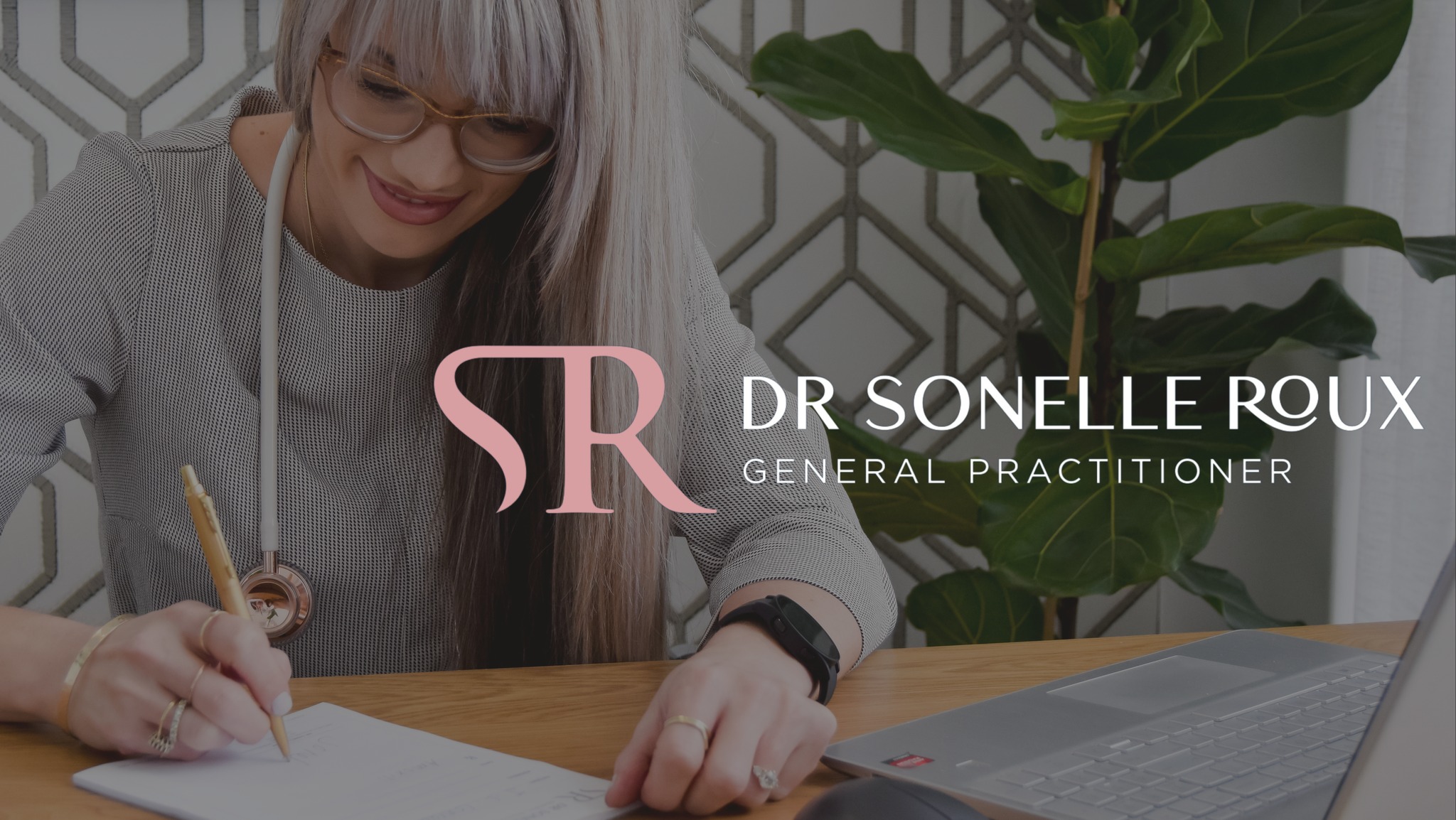 Dr Sonelle Roux | Kuils River