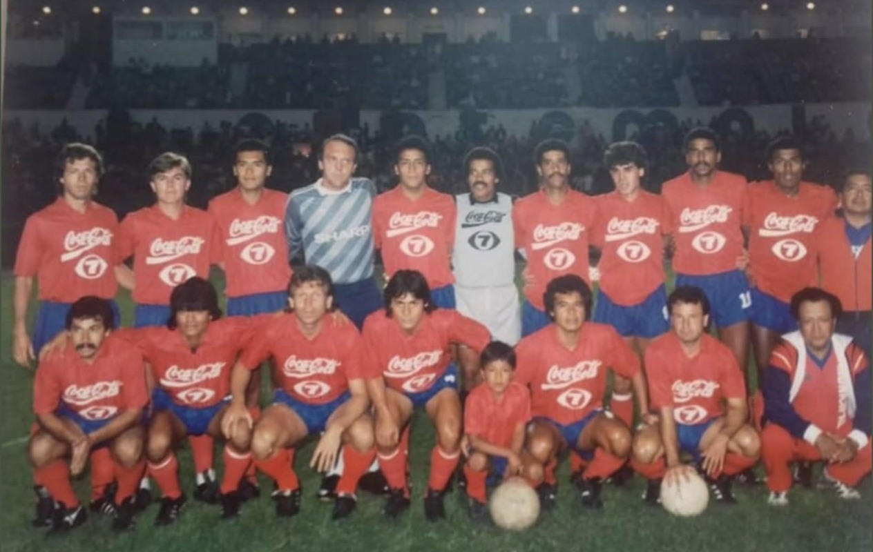 Municipal 1989-90: Luis Guillermo el Canche Rodríguez, Juan Manuel