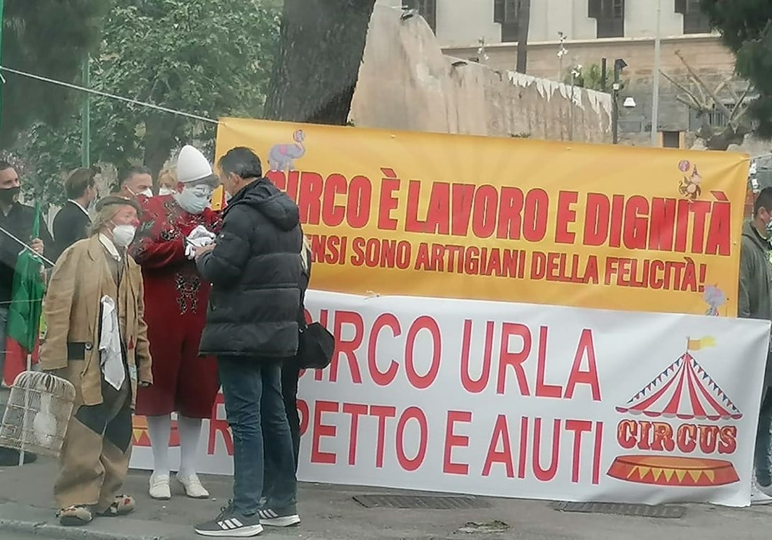 Maglietta Uomo "Non Il Mio Circo, Non Le Mie Scimmie" - T-shirt In Cotone, Taglie Forti Fino Alla 5XL. Unisex, Comoda E Originale.