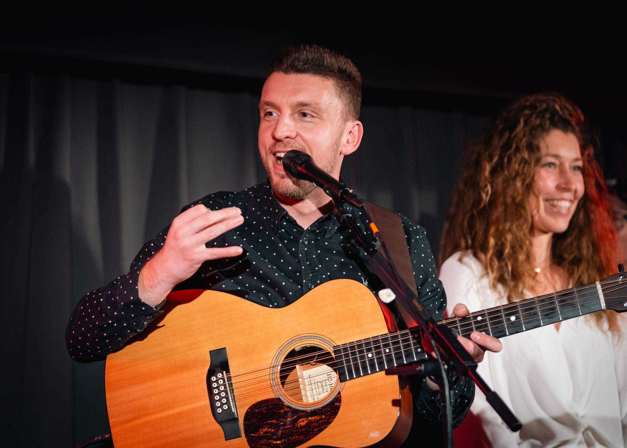 Tom Ryder Live
