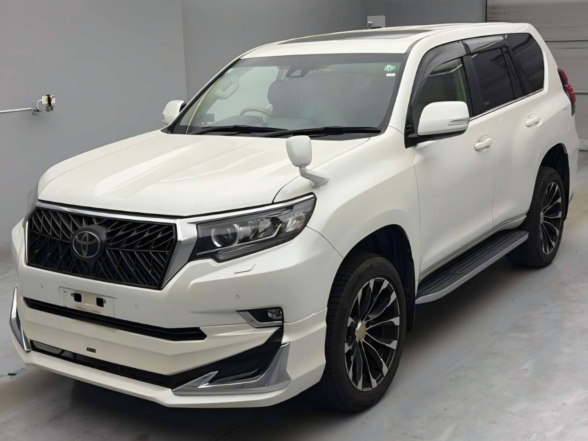 carbarn.ke 🌍🌍 IMPORT NOW FROM JAPAN 2021 TOYOTA LANDCRUISER