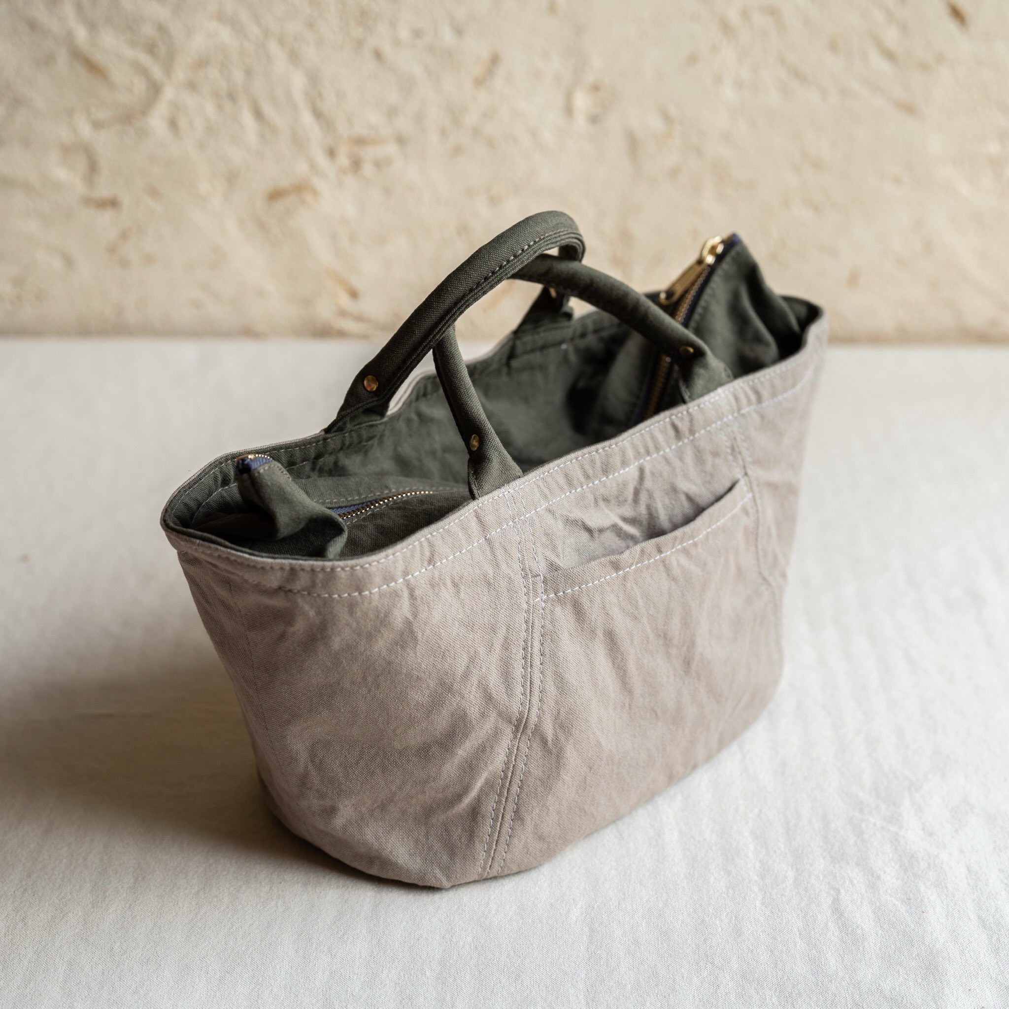 バッグ 値下げ‼️【新品】ツカノマ TEJIKA 帆布 TOOL TOTE アイボリー
