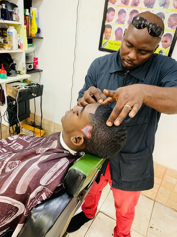 Professional Clipperz Barber Shop
