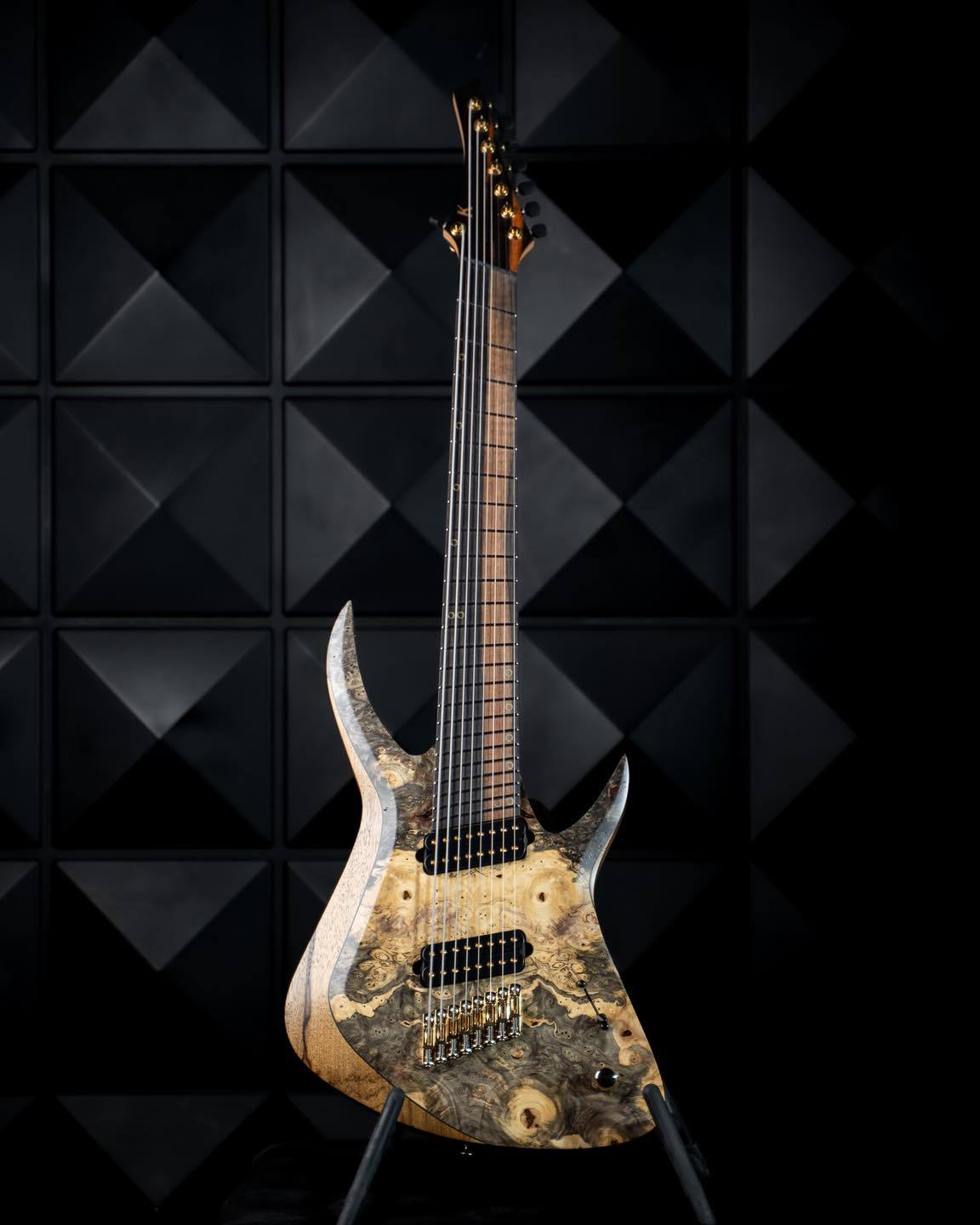 ギター Kiesel Delos7 white satin/Gold Hardware ギター Kiesel