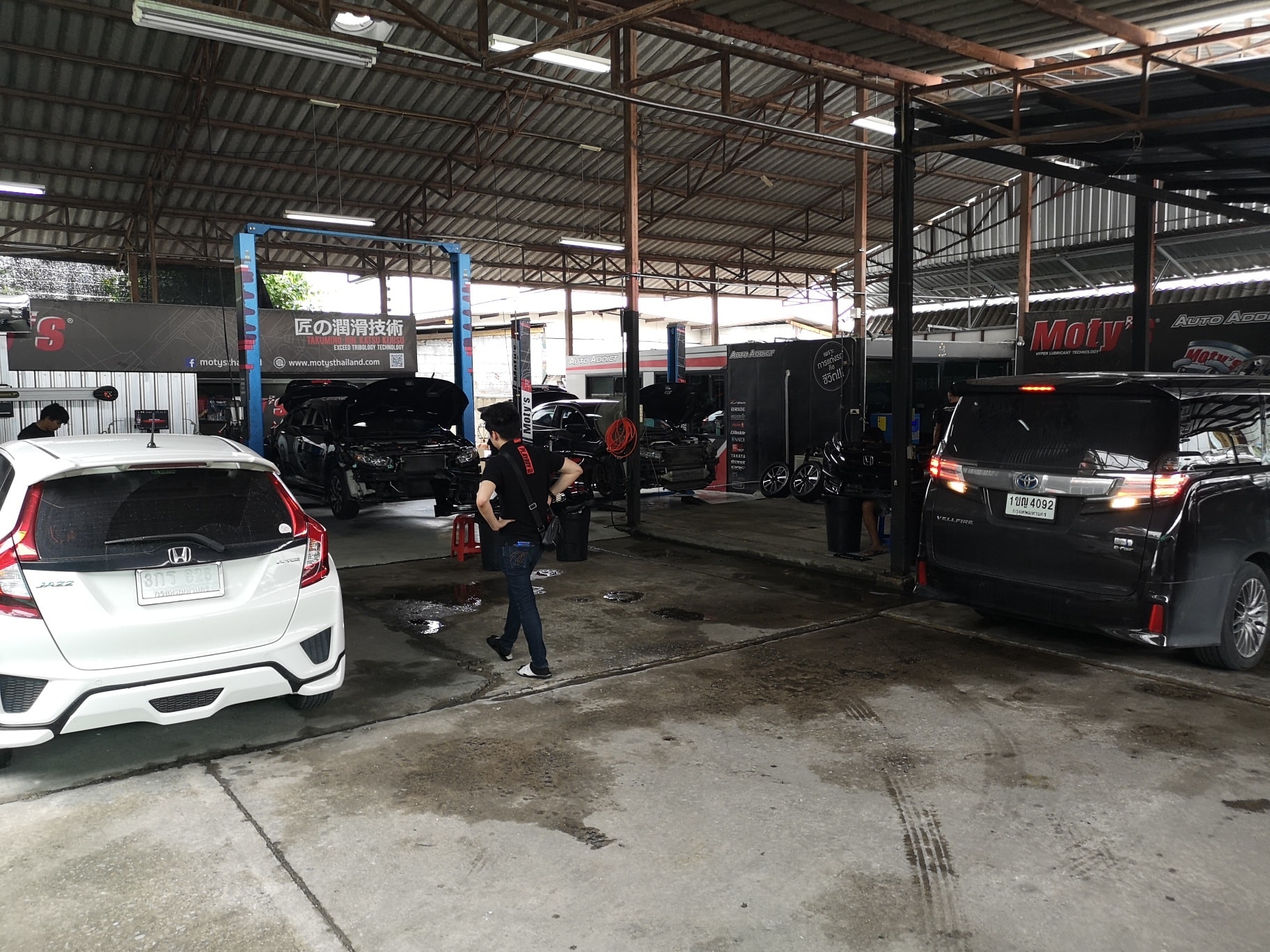 สายๆเต็มทุกช่อง #AutoAddict... - Auto Addict Thailand | Facebook